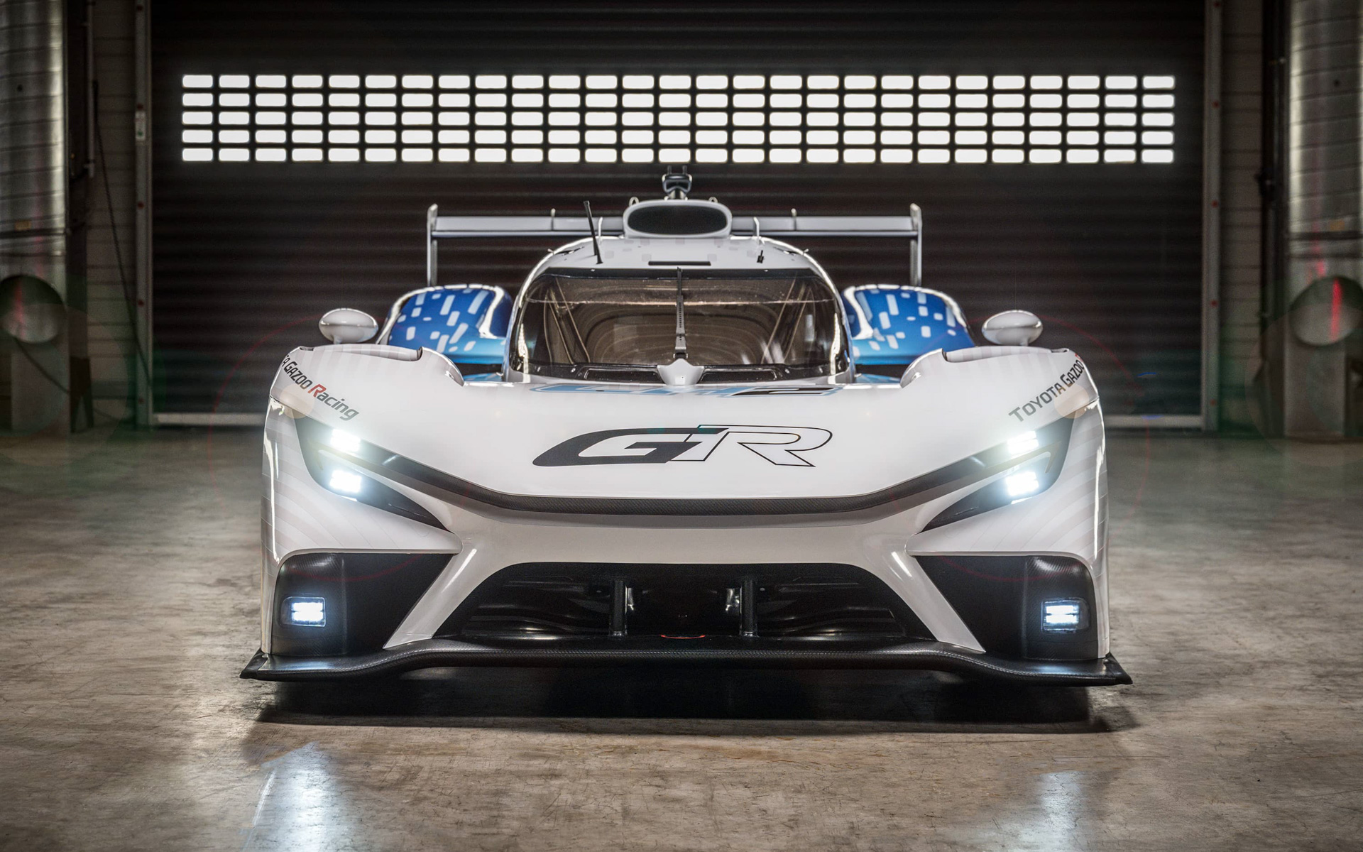 液体水素を燃料に水素エンジン＋ハイブリッドシステムのテストカー「GR LH2 Racing Concept」