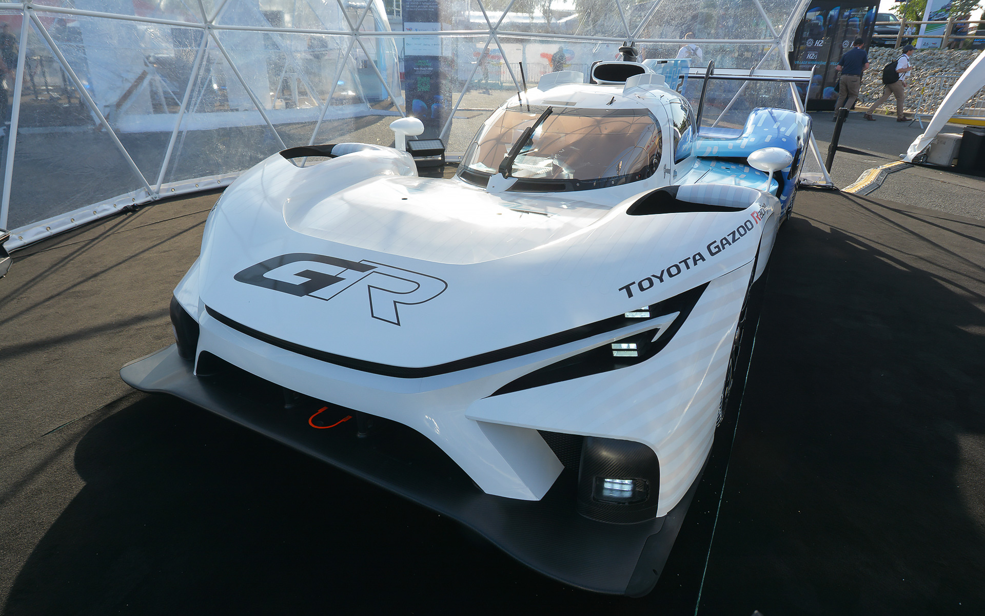 ル・マン24時間の水素ビレッジで世界初公開された「GR LH2 Racing Concept」