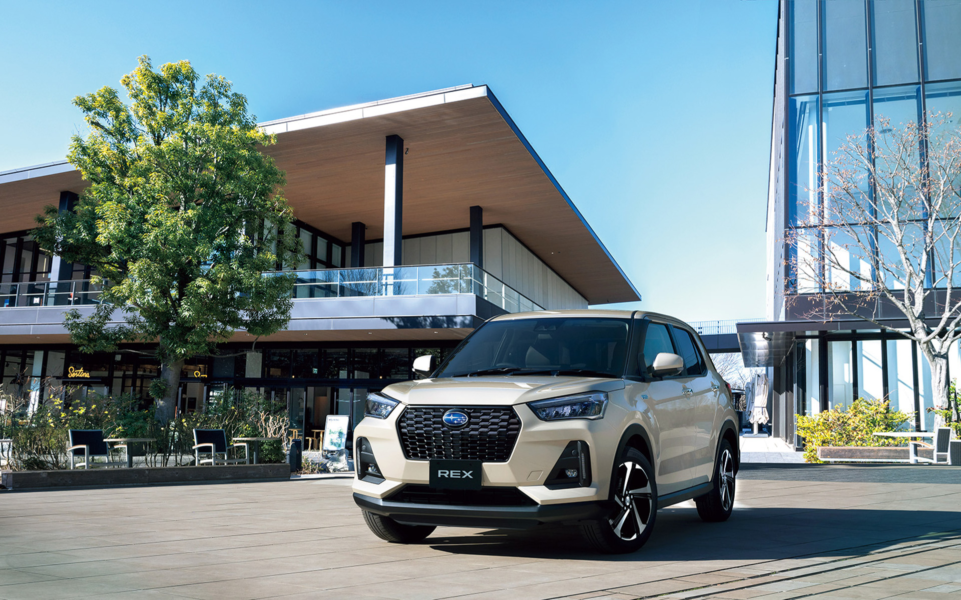 「レックス」のハイブリッドモデル