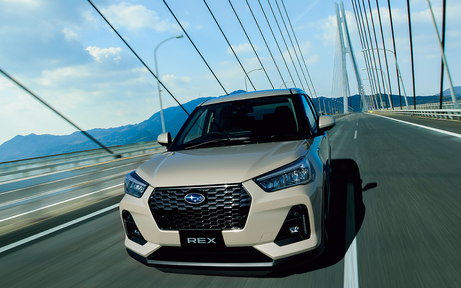 「レックス」のハイブリッドモデル