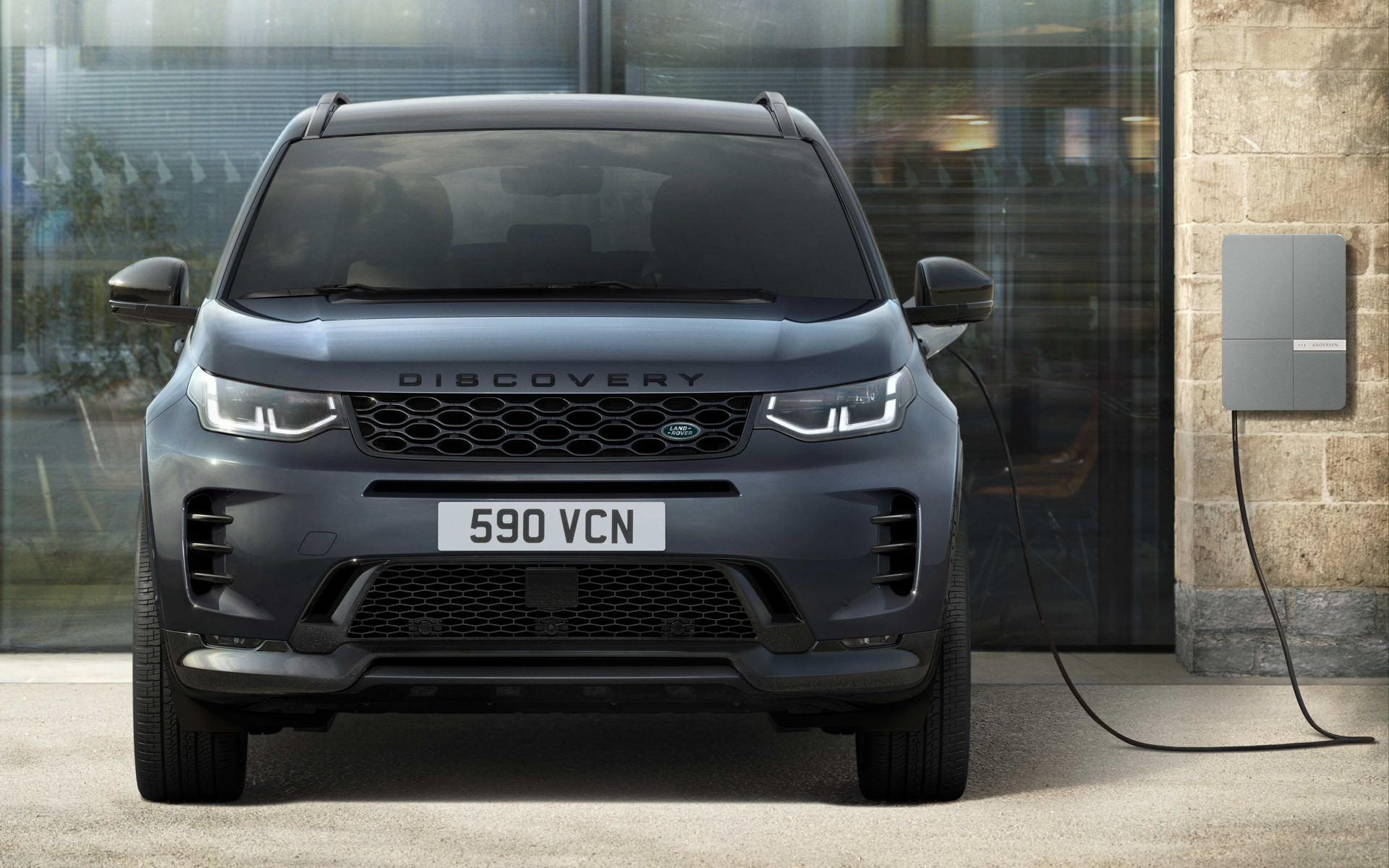 PHEVモデル「P300e」が全グレードに設定された