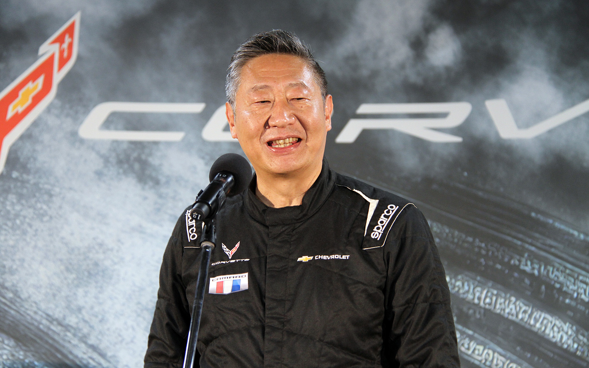 コルベット イエロージャケット エディション、コルベット Z06 コンバーチブルについて紹介する若松社長