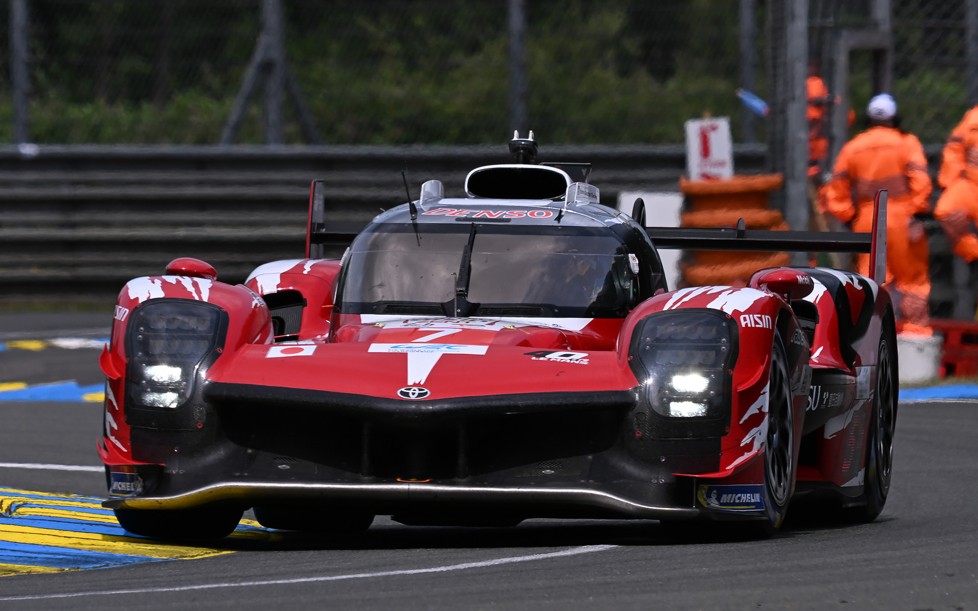 TOYOTA GAZOO Racingの7号車