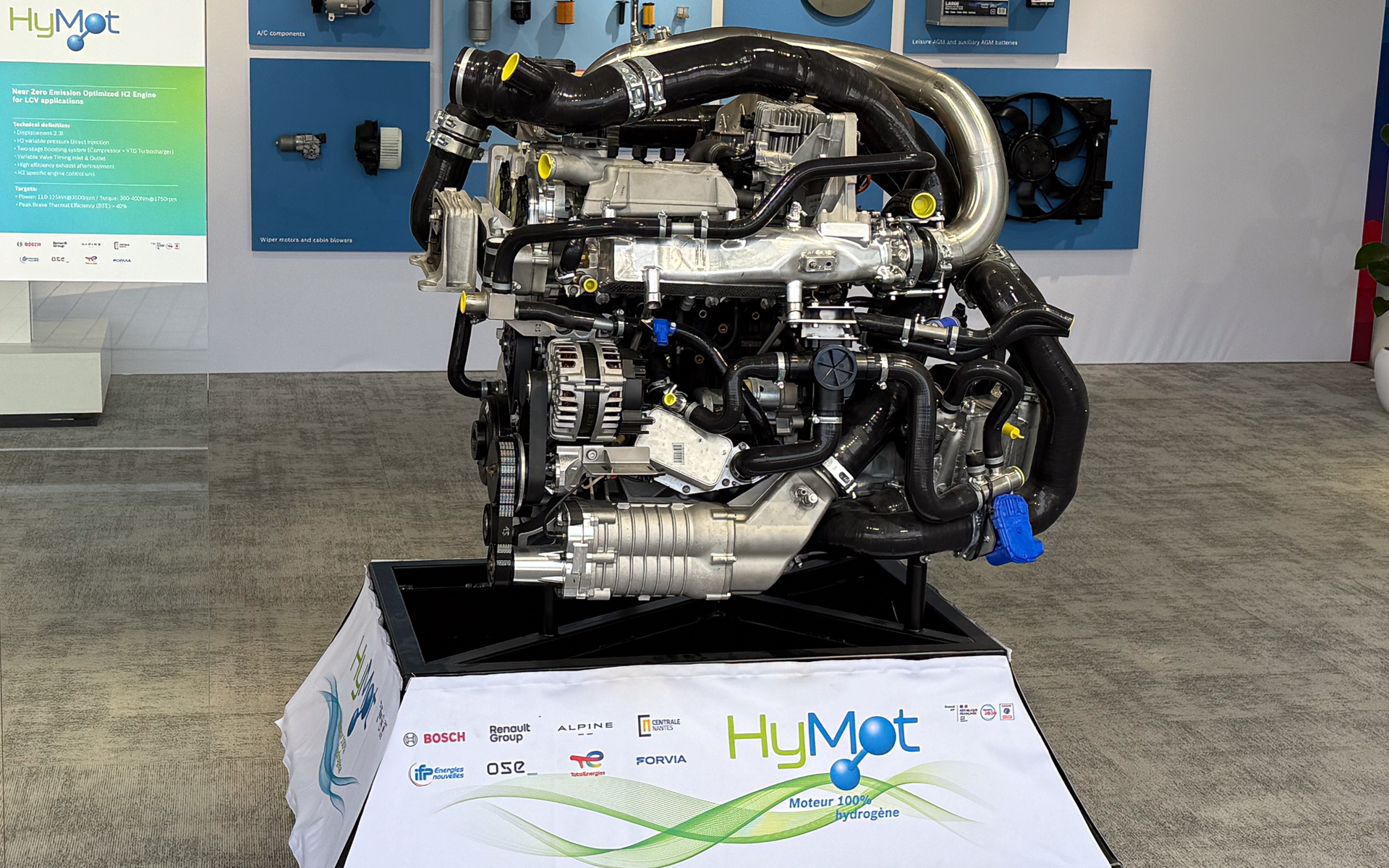 ボッシュがル・マン24時間レースで展示した水素燃焼エンジン