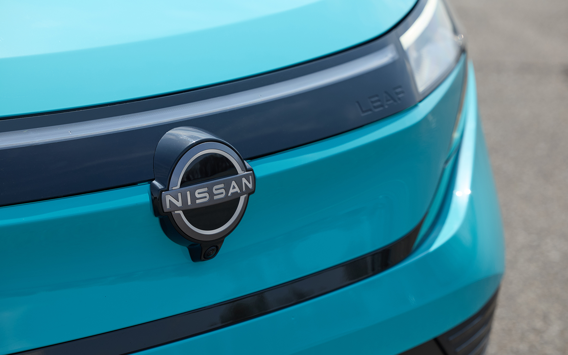 新型リーフでは空力を考慮してデザインされ、米国および日本仕様での空気抵抗係数（Cd値）は0.26を実現