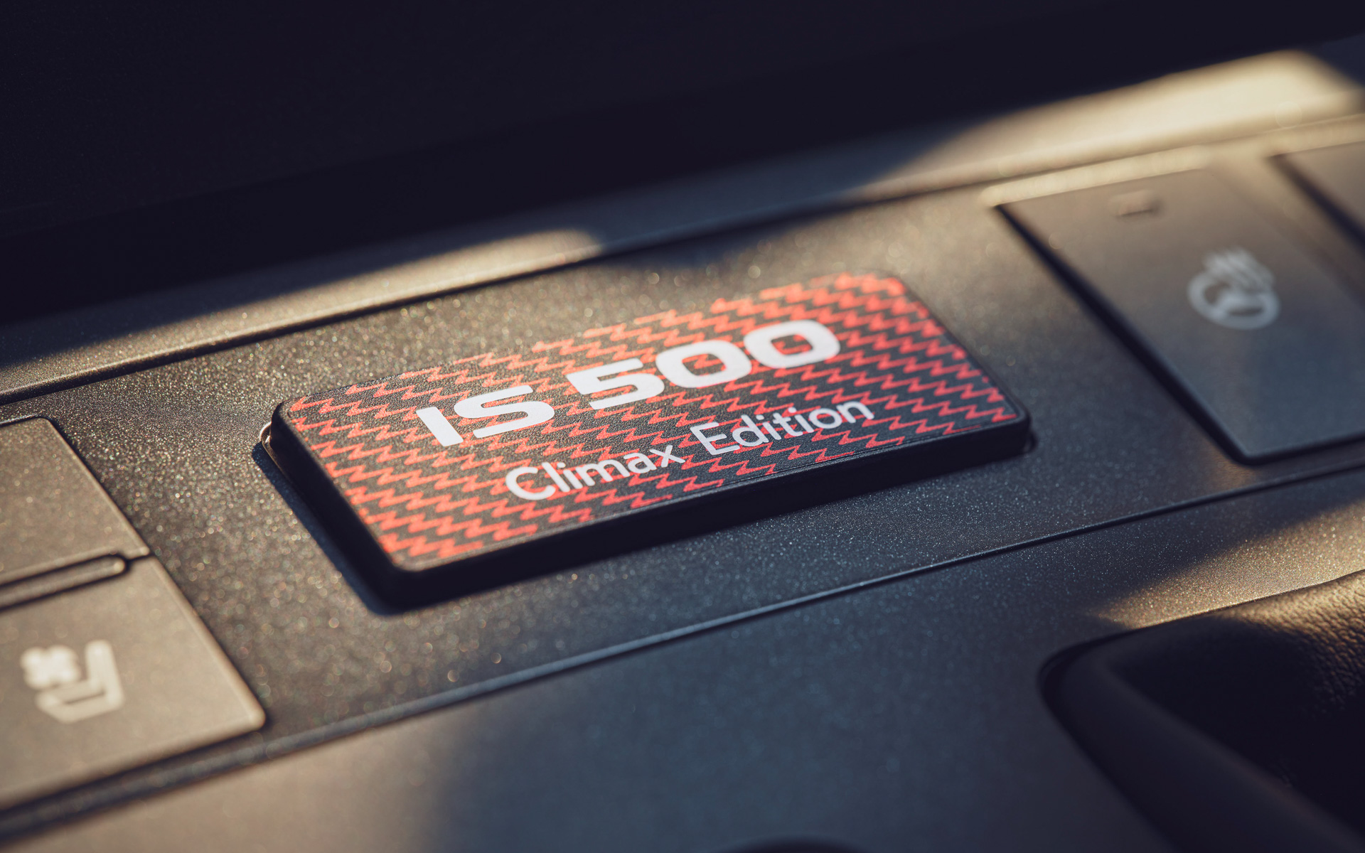 特別仕様車“Climax Edition”プレート