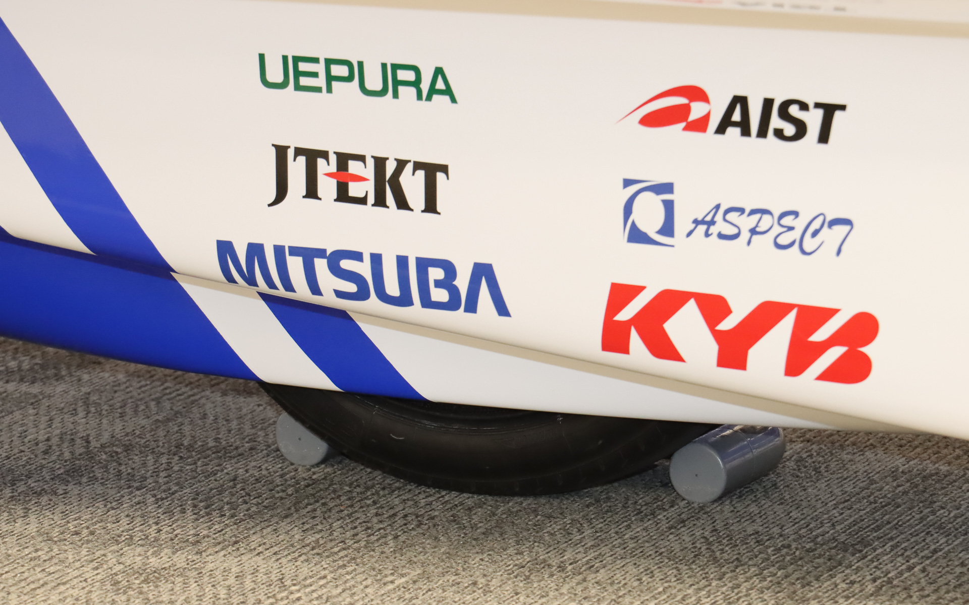 タイヤは2023年仕様のBWSC向けENLITEN技術搭載タイヤを装着していた