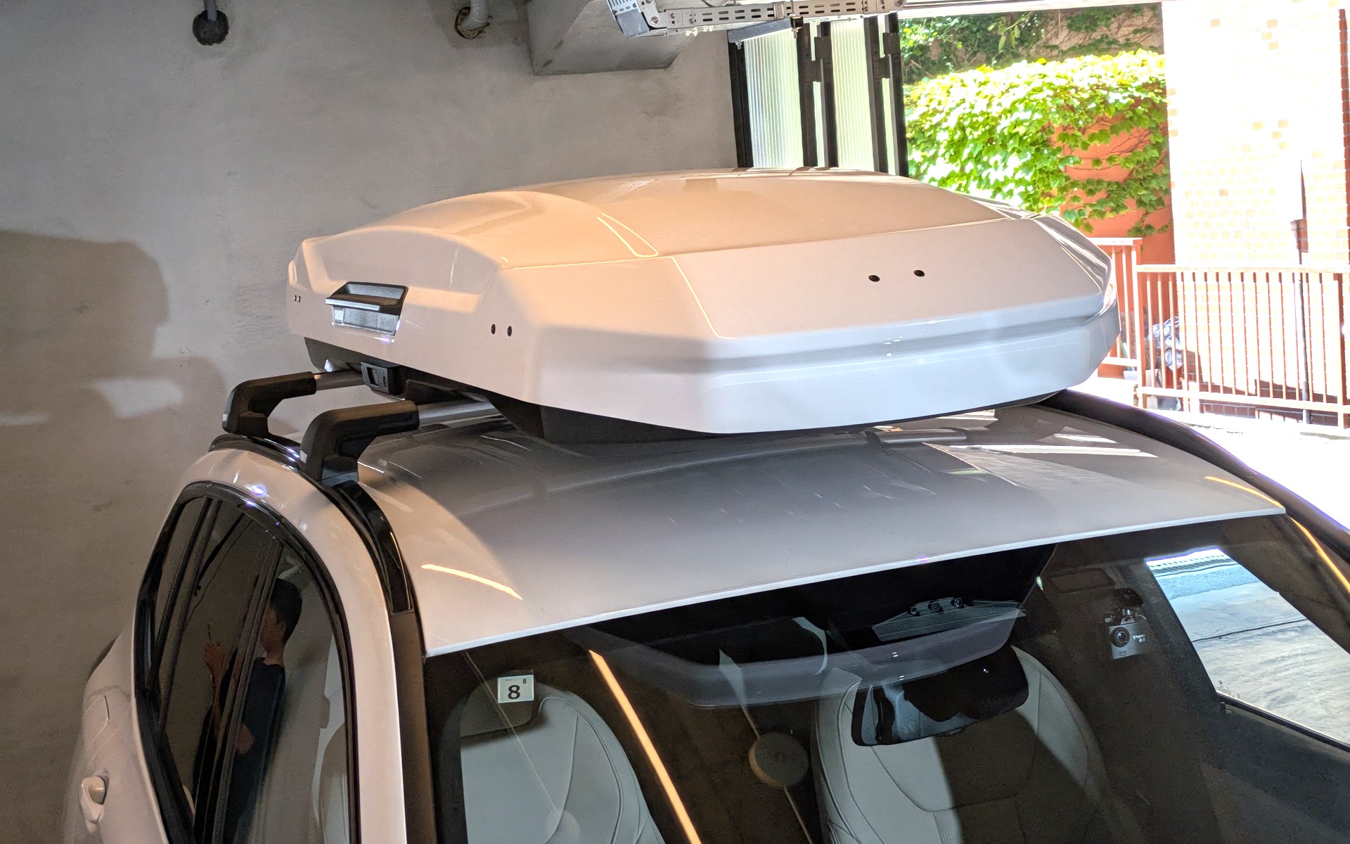 限定品のホワイト仕様が8年ぶりに登場した