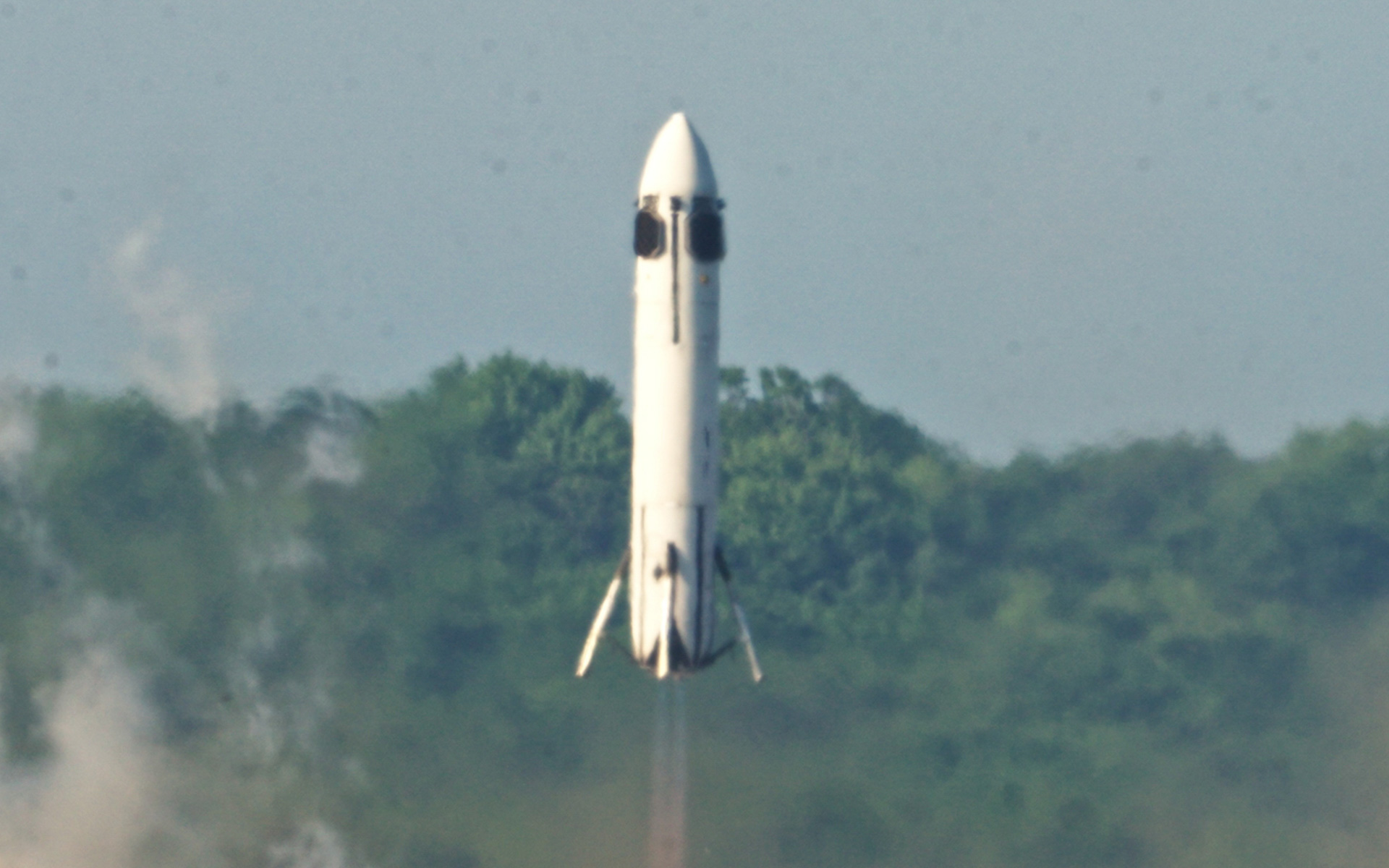 ホンダが自社開発した再使用型ロケットの実験機