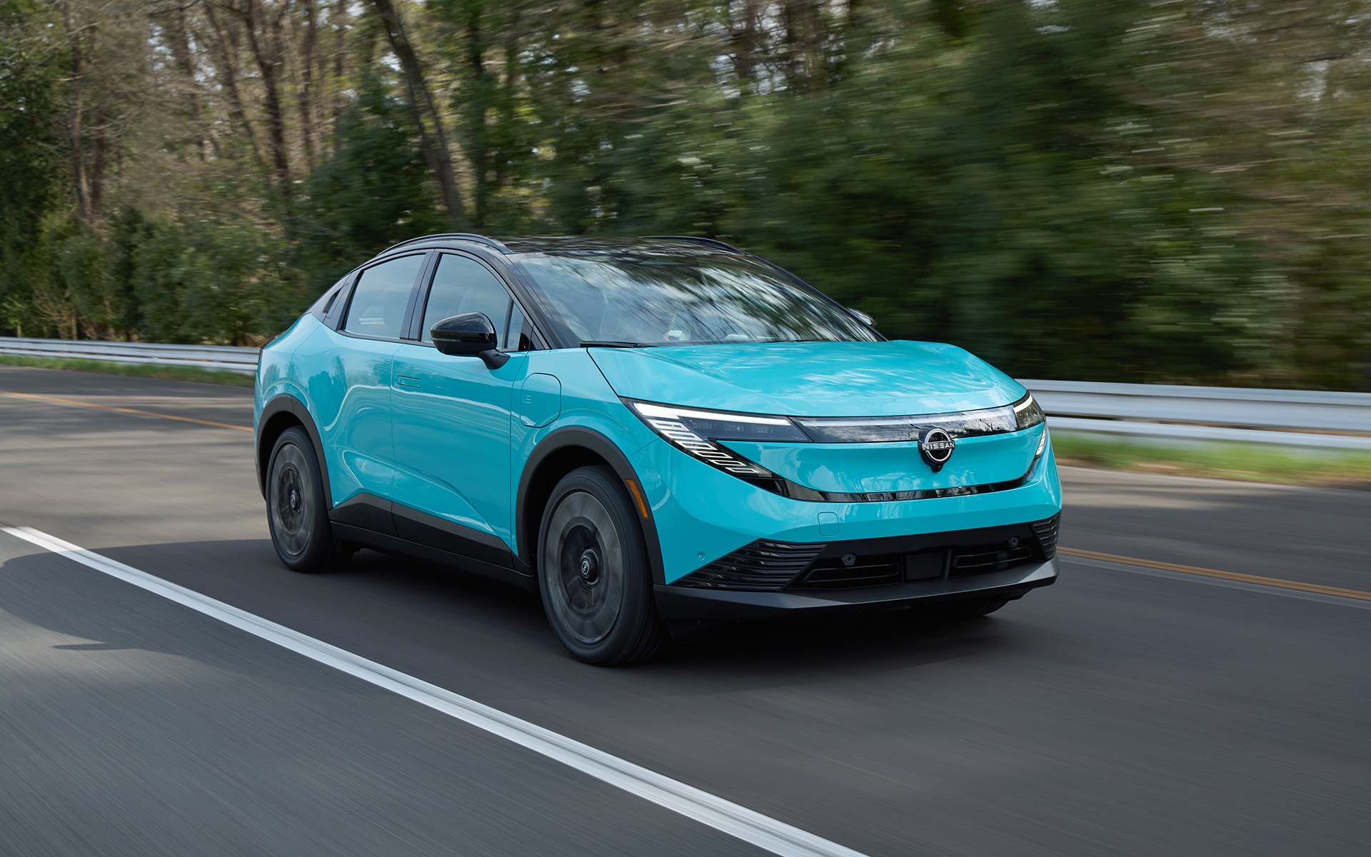 新型リーフのプレゼンテーションが行なわれた