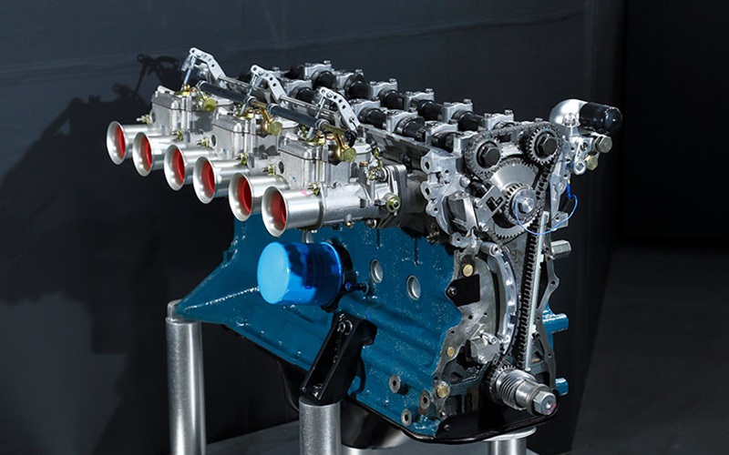 L型6気筒エンジン用DOHC変換キット