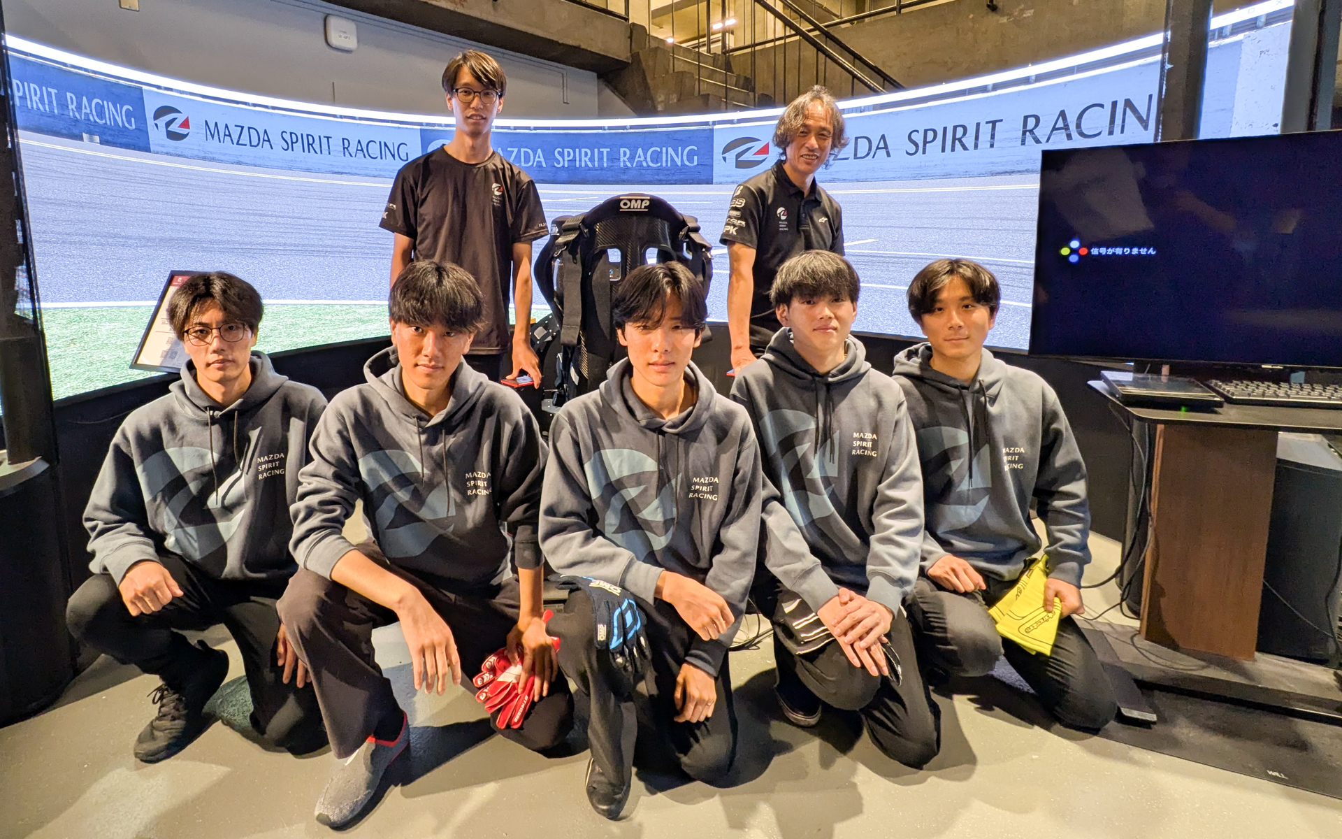 チャレンジプログラム参加者は、自分たちの活動を積極的に発信することで、グラスツール（草の根）モータースポーツ活動を広めることもの役割の1つ