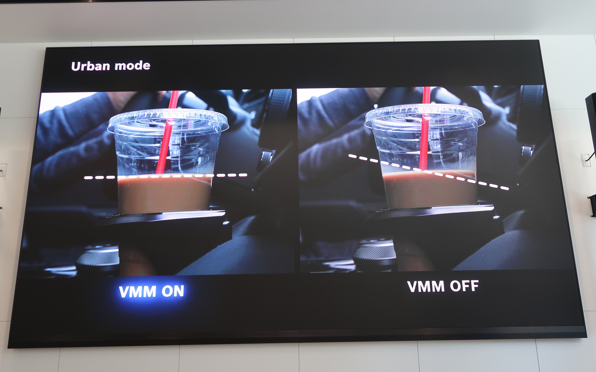 サスペンションとブレーキの最適制御で快適性を高めるアーバンモード