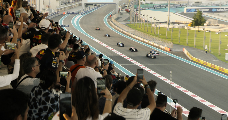 映画『F1／エフワン』6月27日に日本公開 IMAXプレミアム先行試写