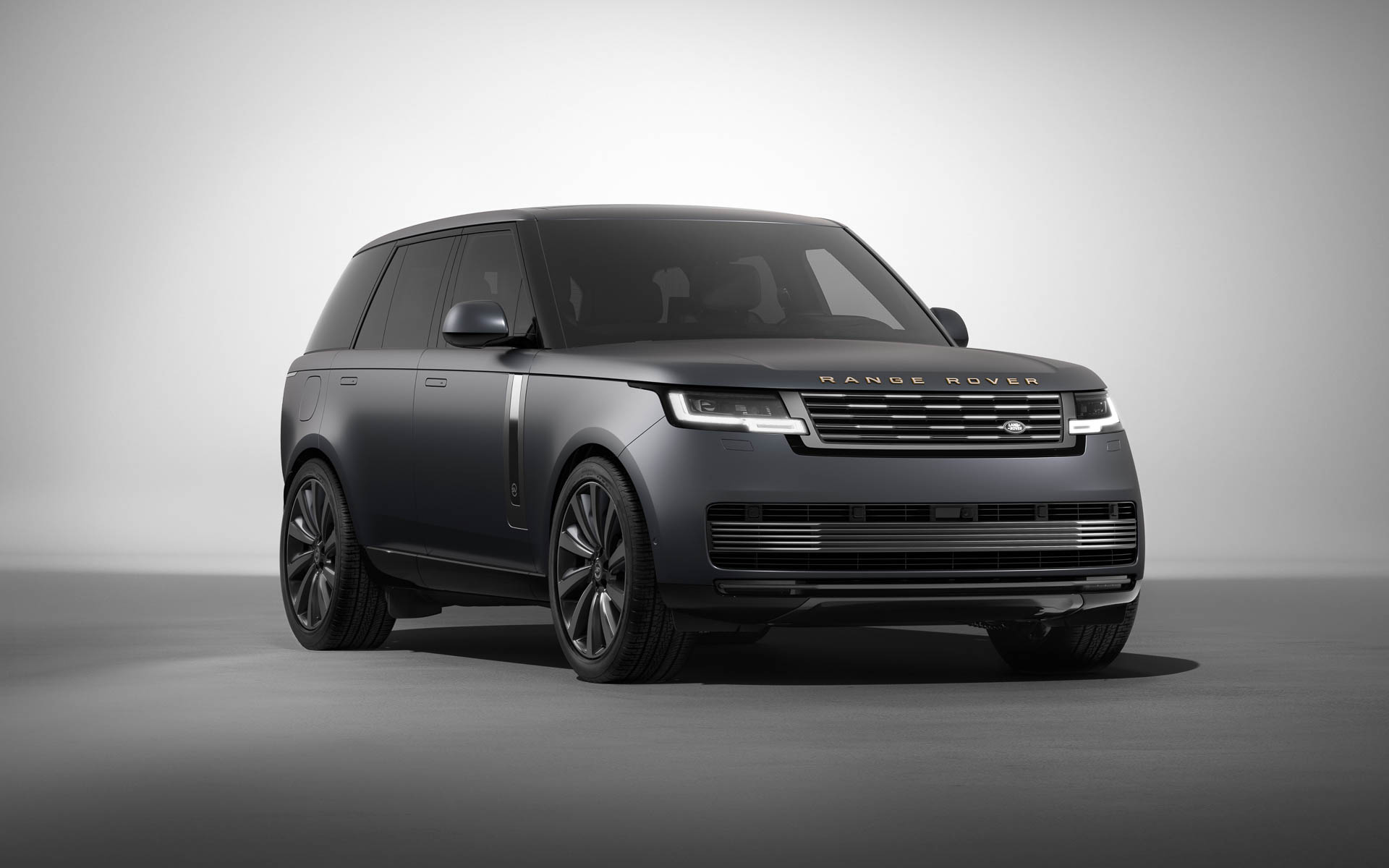 「URBAN DUSK（都会の夕暮れ）」