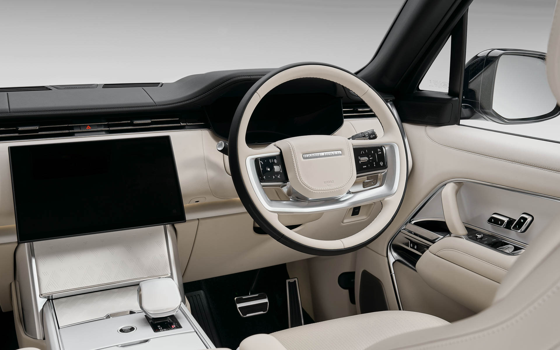 「URBAN LIGHT（都会の灯り）」