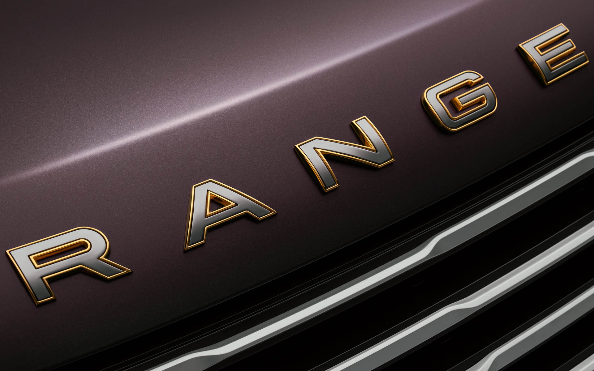 「URBAN DAWN（都会の夜明け）」