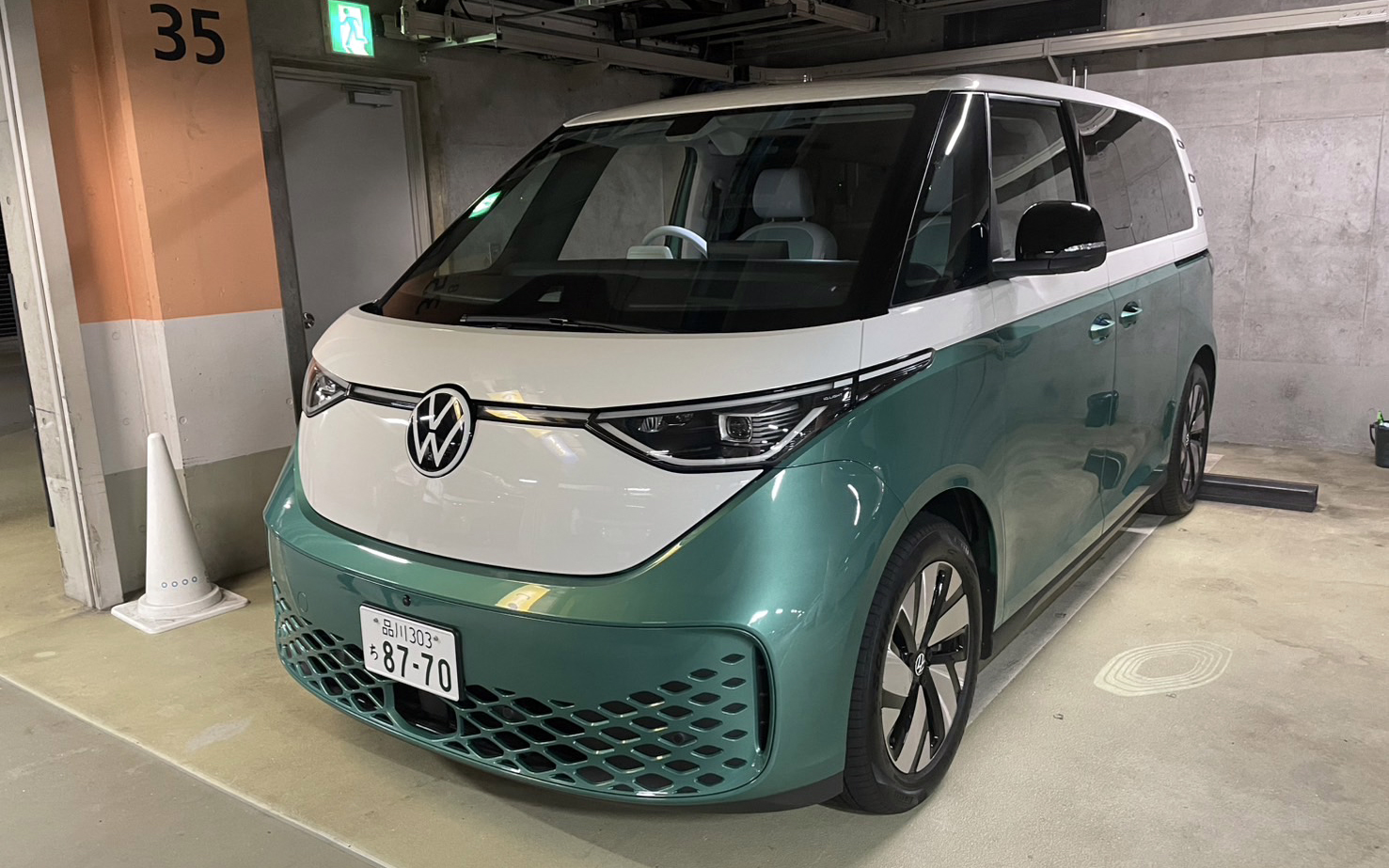 6月20日に受注を開始した「ID.Buzz」（6人乗りのノーマルホイールベース仕様）にちょっとだけ乗った