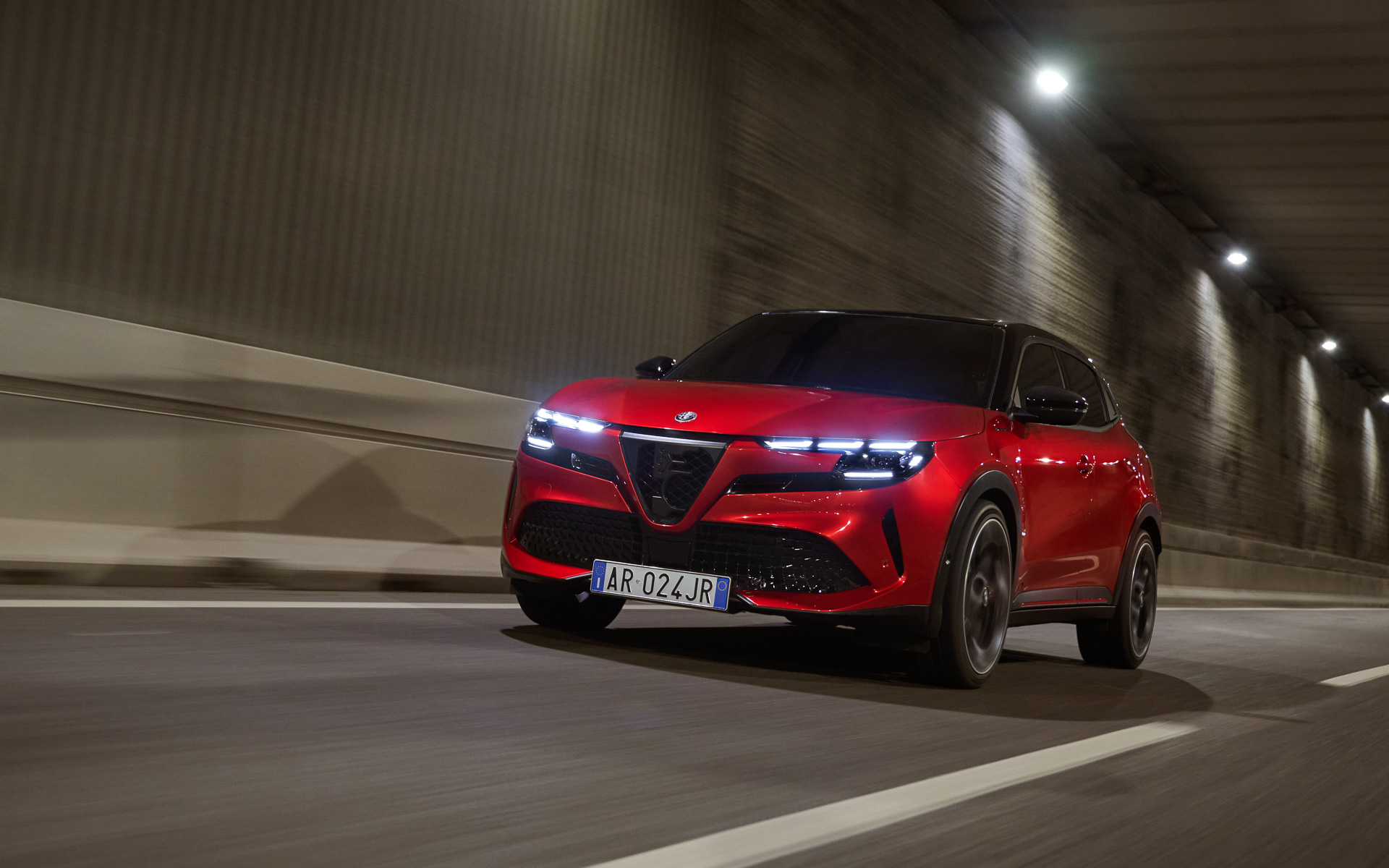 新型コンパクトSUV「ジュニア」