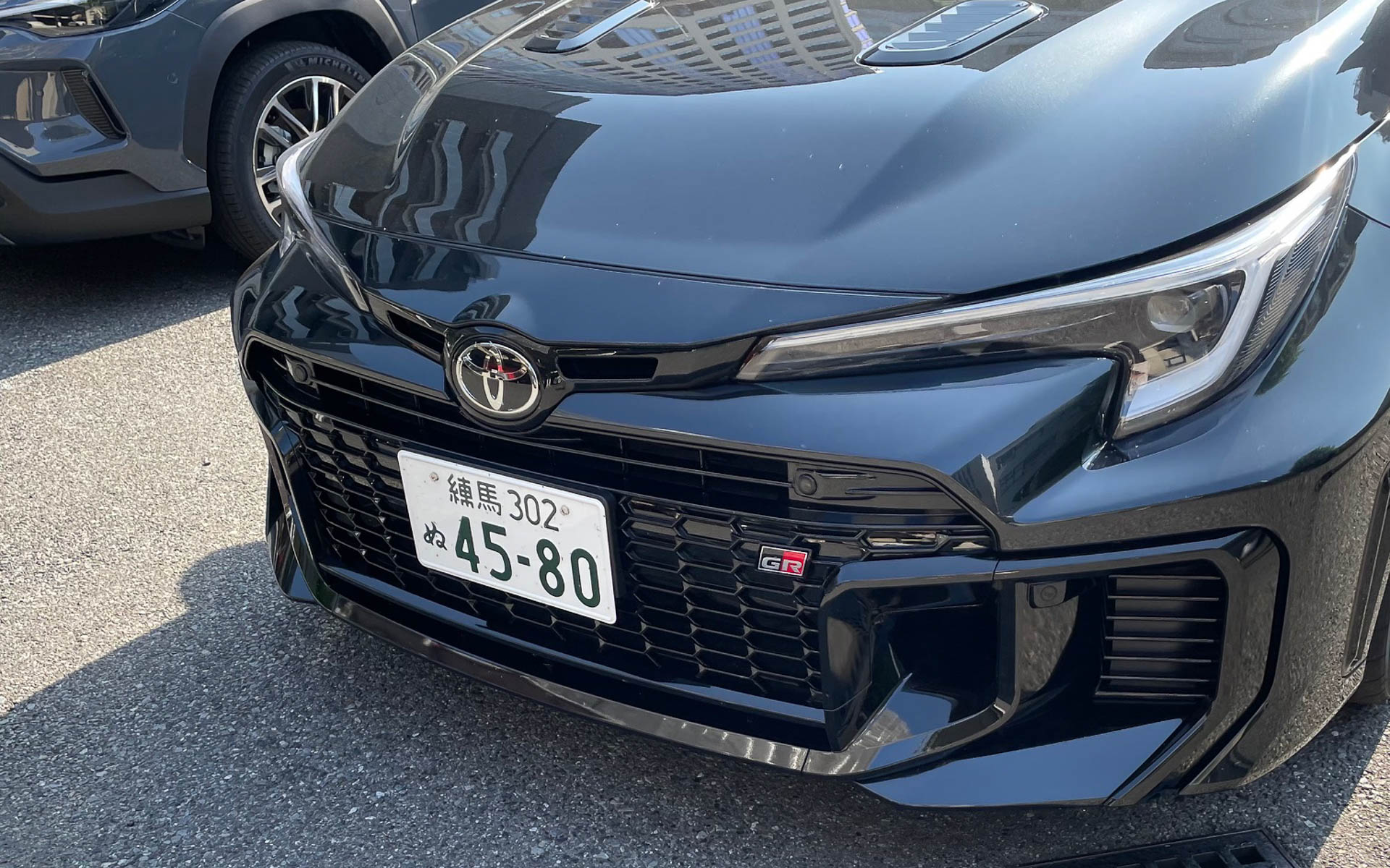 冷却性能を上げたマイチェン後の新しいフロントマスク