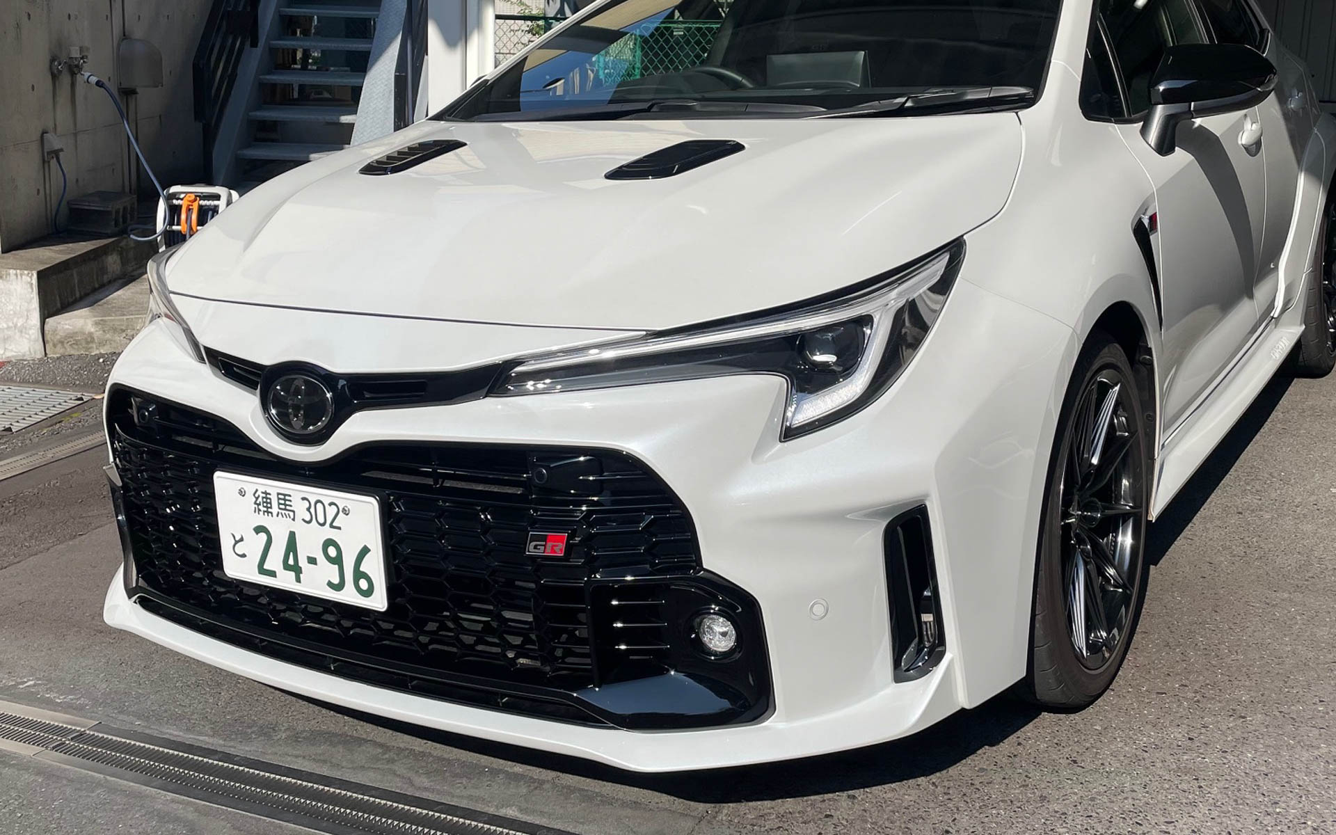 従来型のフロントマスク。冷却性能に違いがある