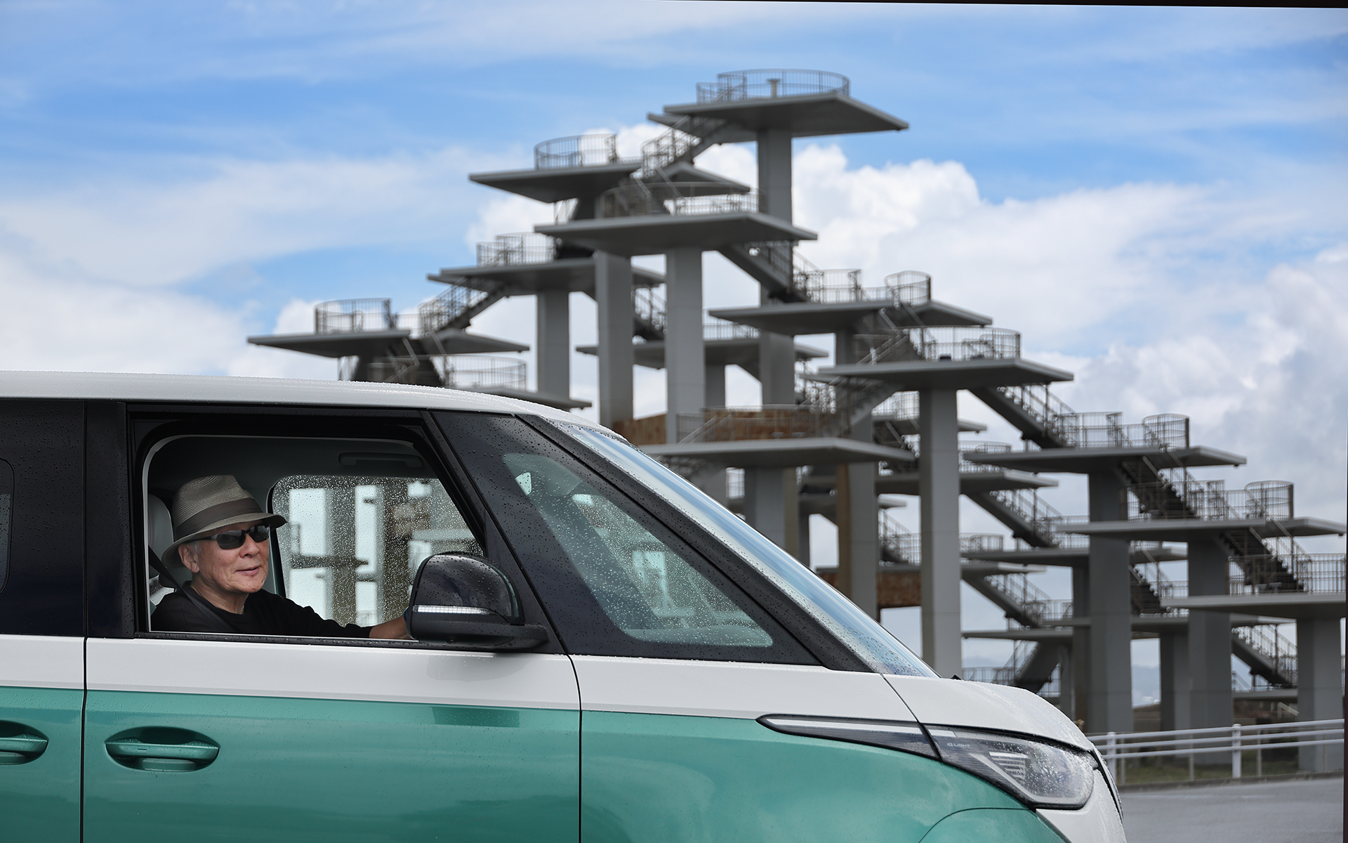 街中、高速道路で乗ってみた