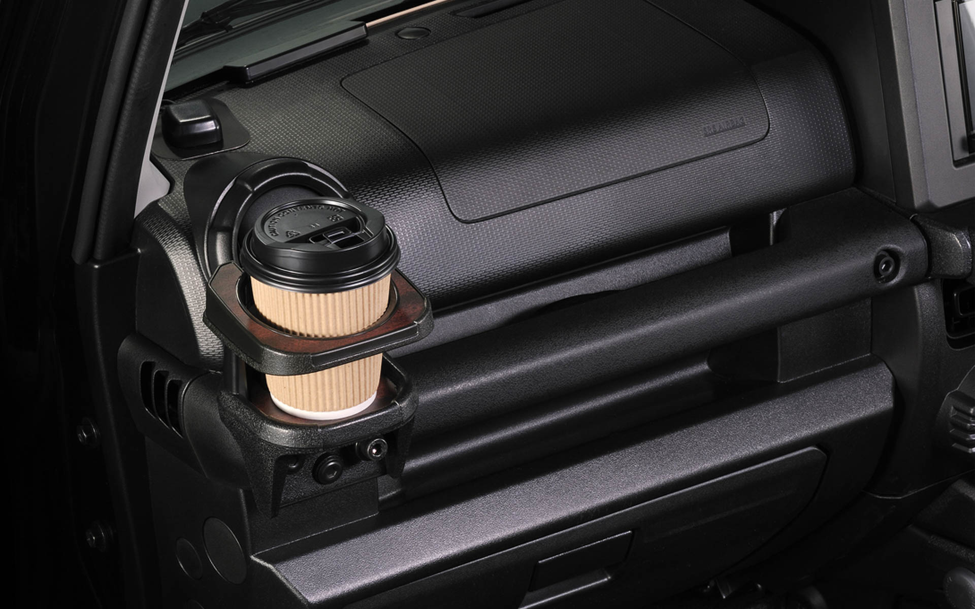 助手席側にも装着可能