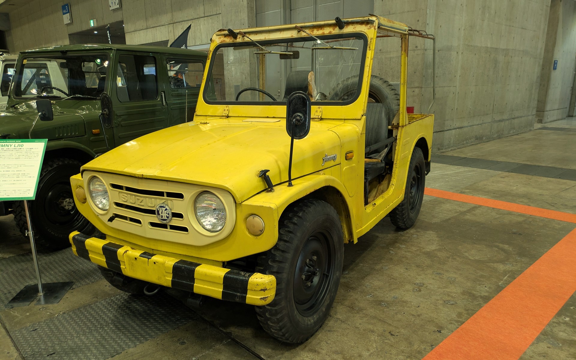 ボディサイズは2995×1295×1670mm（全長×全幅×全高）、ホイールベースは1930mm