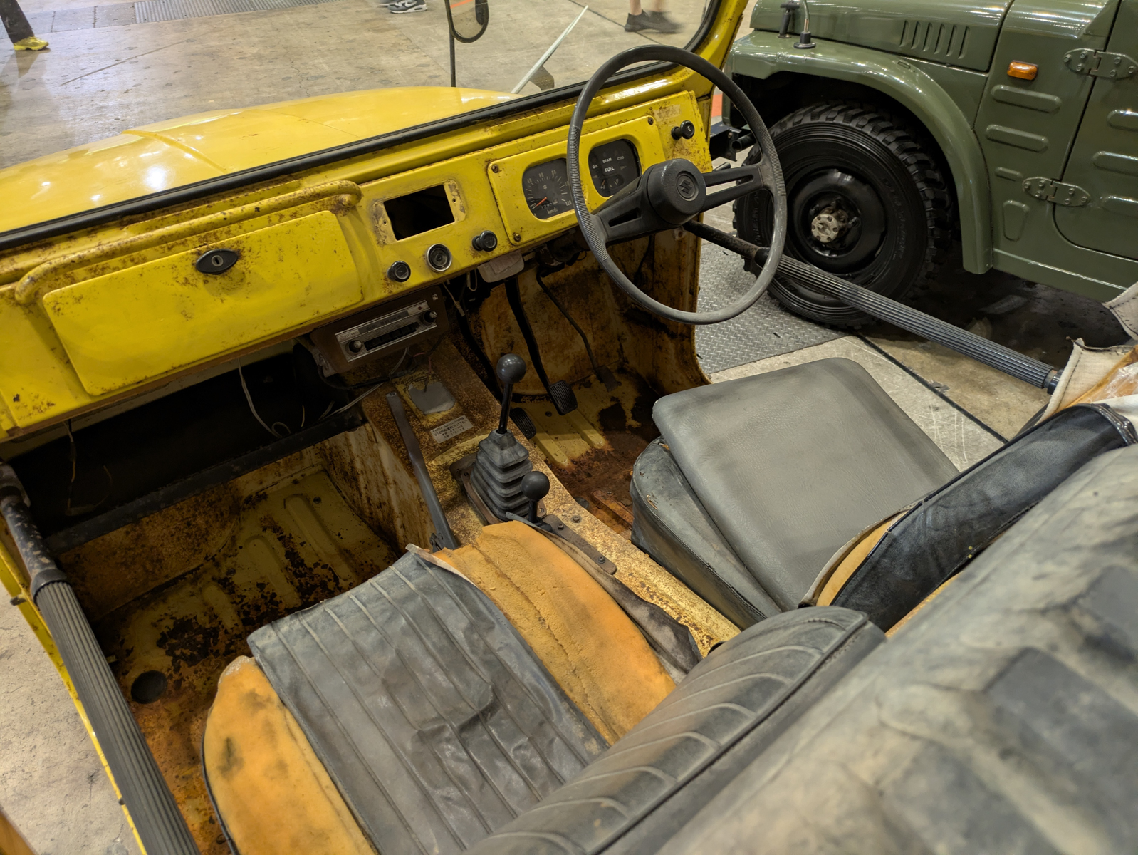 福島県の倉庫で発見したという固体で、現オーナーは「どのようにレストアするか思案中」とのこと