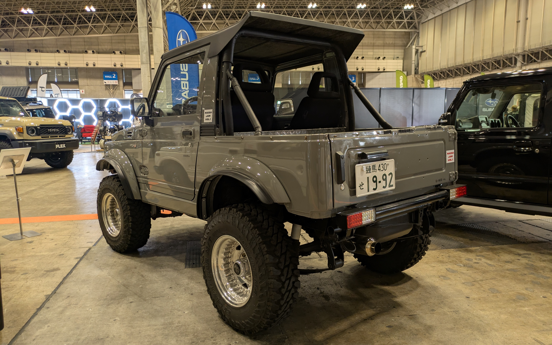 ボディサイズは3470×1545×1670mm（全長×全幅×全高）、ホイールベースは2030mm、車両重量は970kg