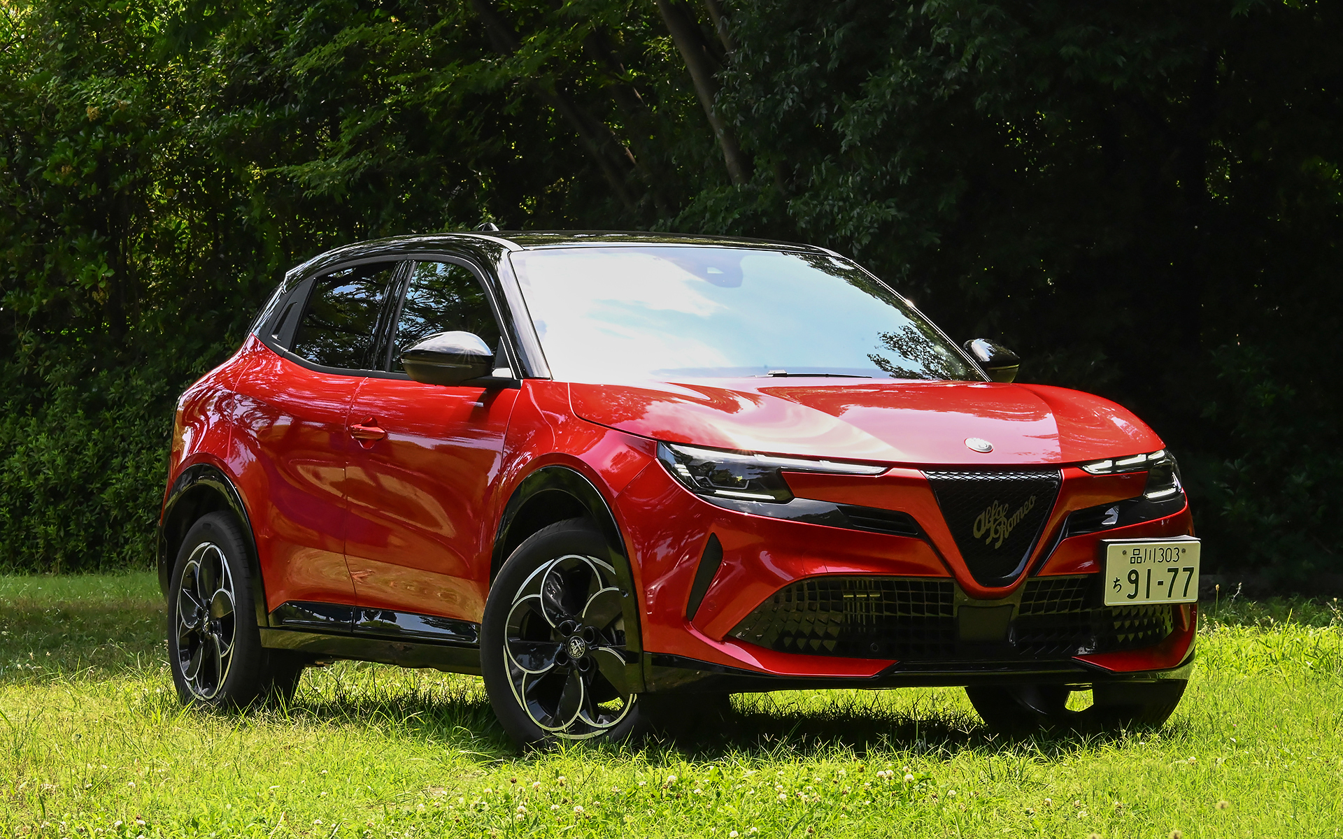 アルファ ロメオ「ジュニア イブリダ プレミアム」（468万円）