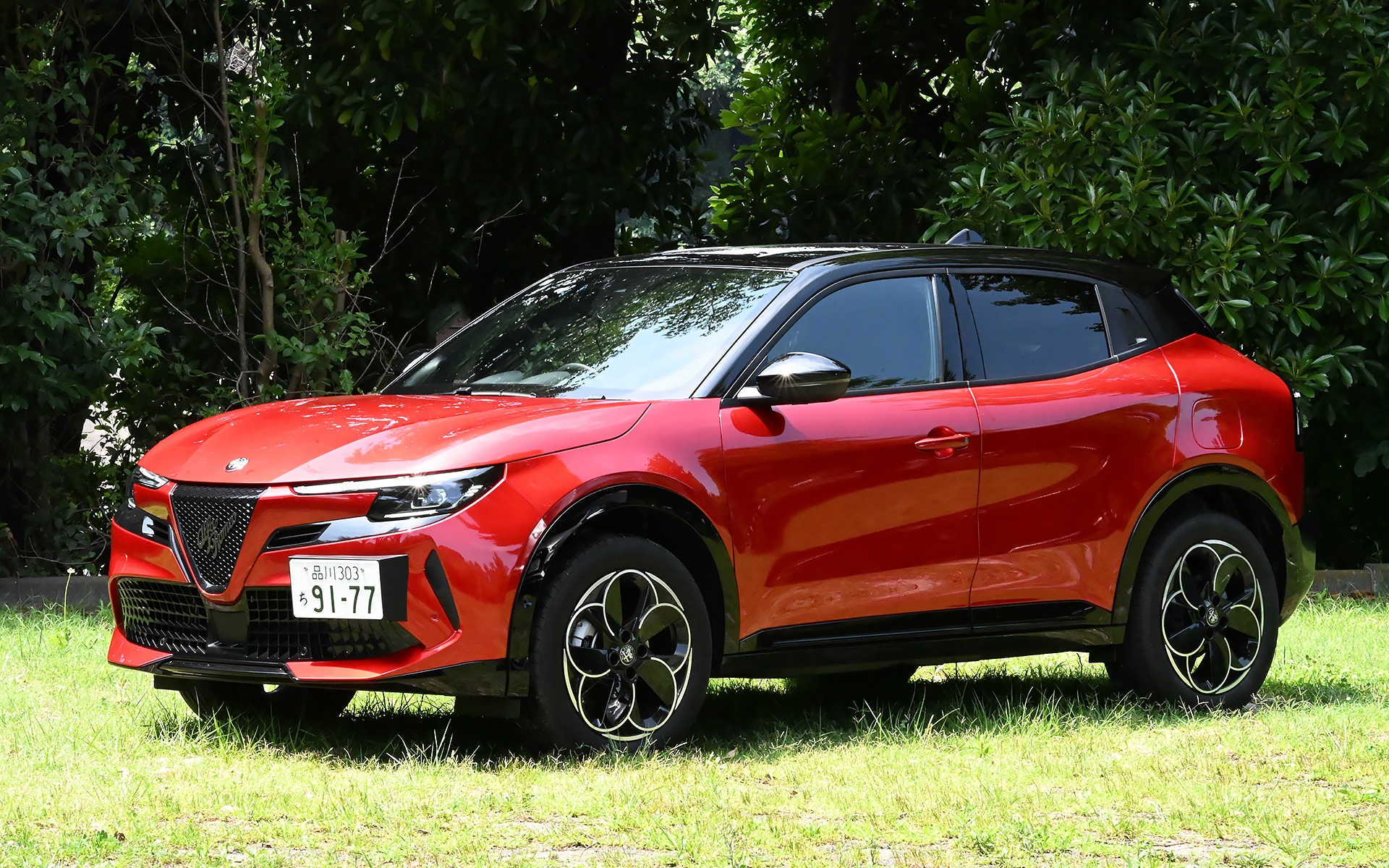 ボディサイズは4195×1780×1585mm（全長×全幅×全高）、ホイールベースは2560mm。車両重量は1330kg