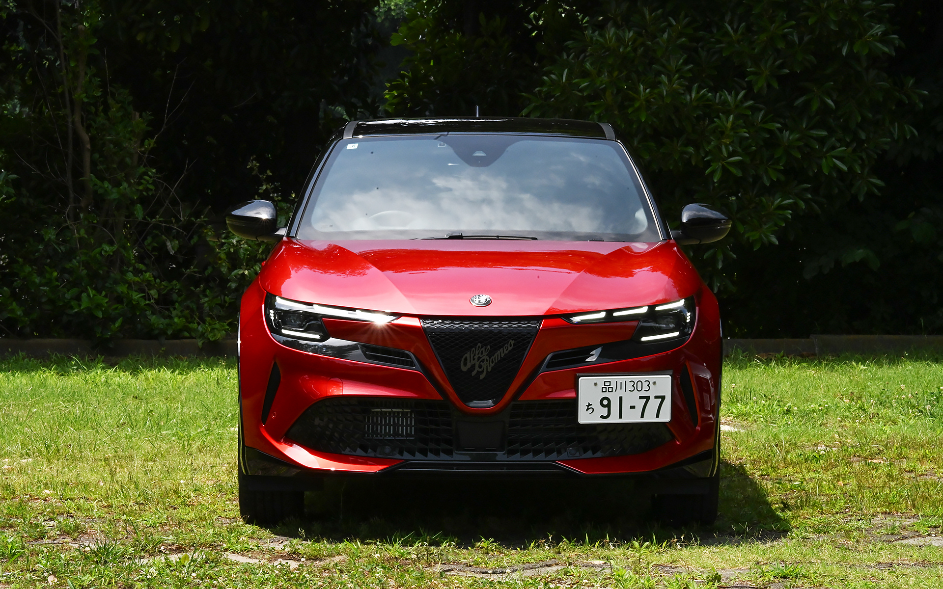 ボディサイズは4195×1780×1585mm（全長×全幅×全高）、ホイールベースは2560mm。車両重量は1330kg