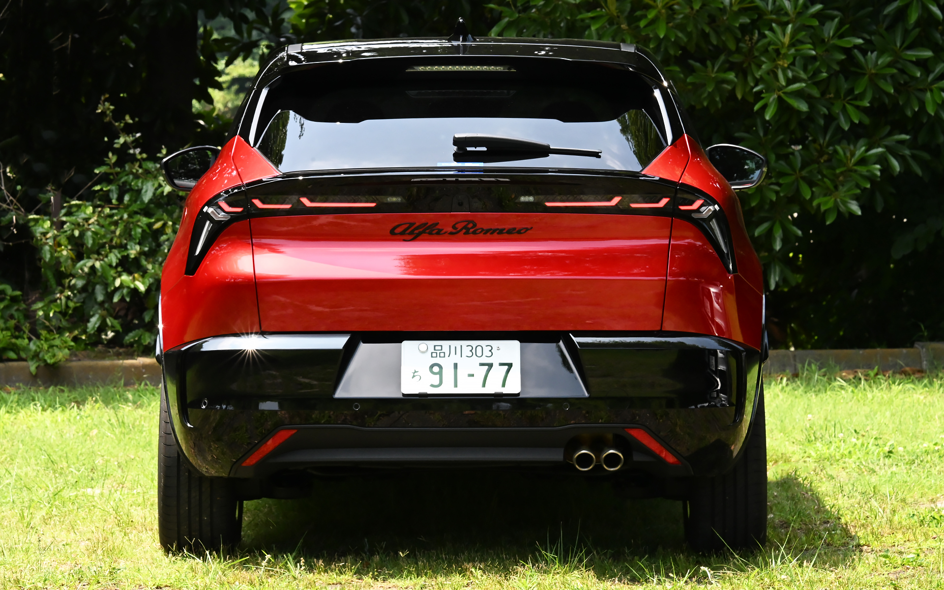 ボディサイズは4195×1780×1585mm（全長×全幅×全高）、ホイールベースは2560mm。車両重量は1330kg