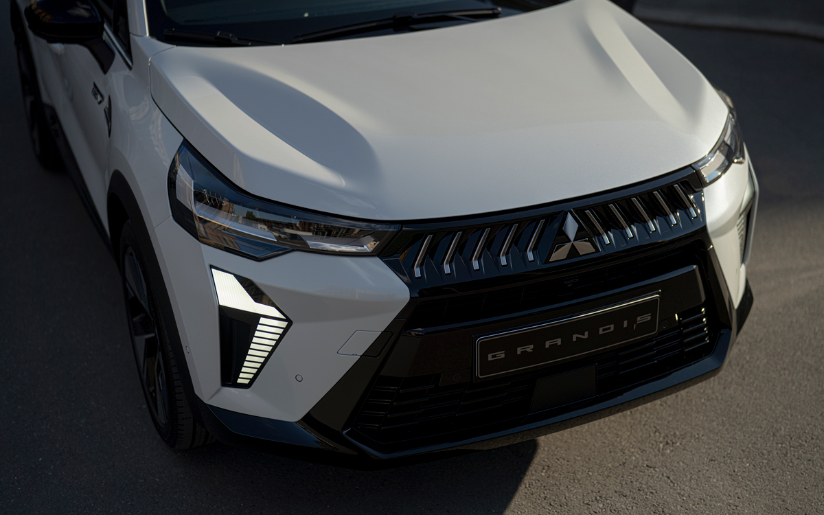新型グランディスのボディサイズは4410×2000×1580mm（全長×全幅×全高）