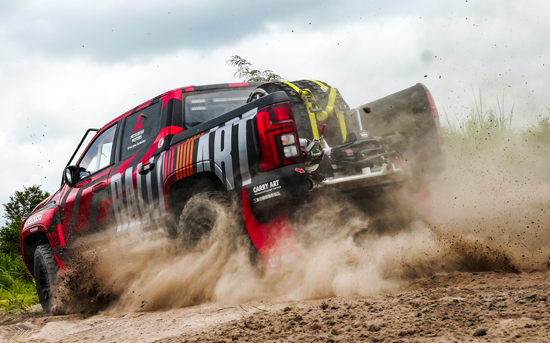 トライトンの走行イメージ