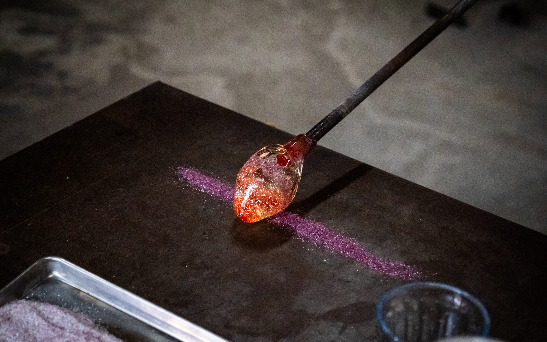 オリジナルグラス体験の様子