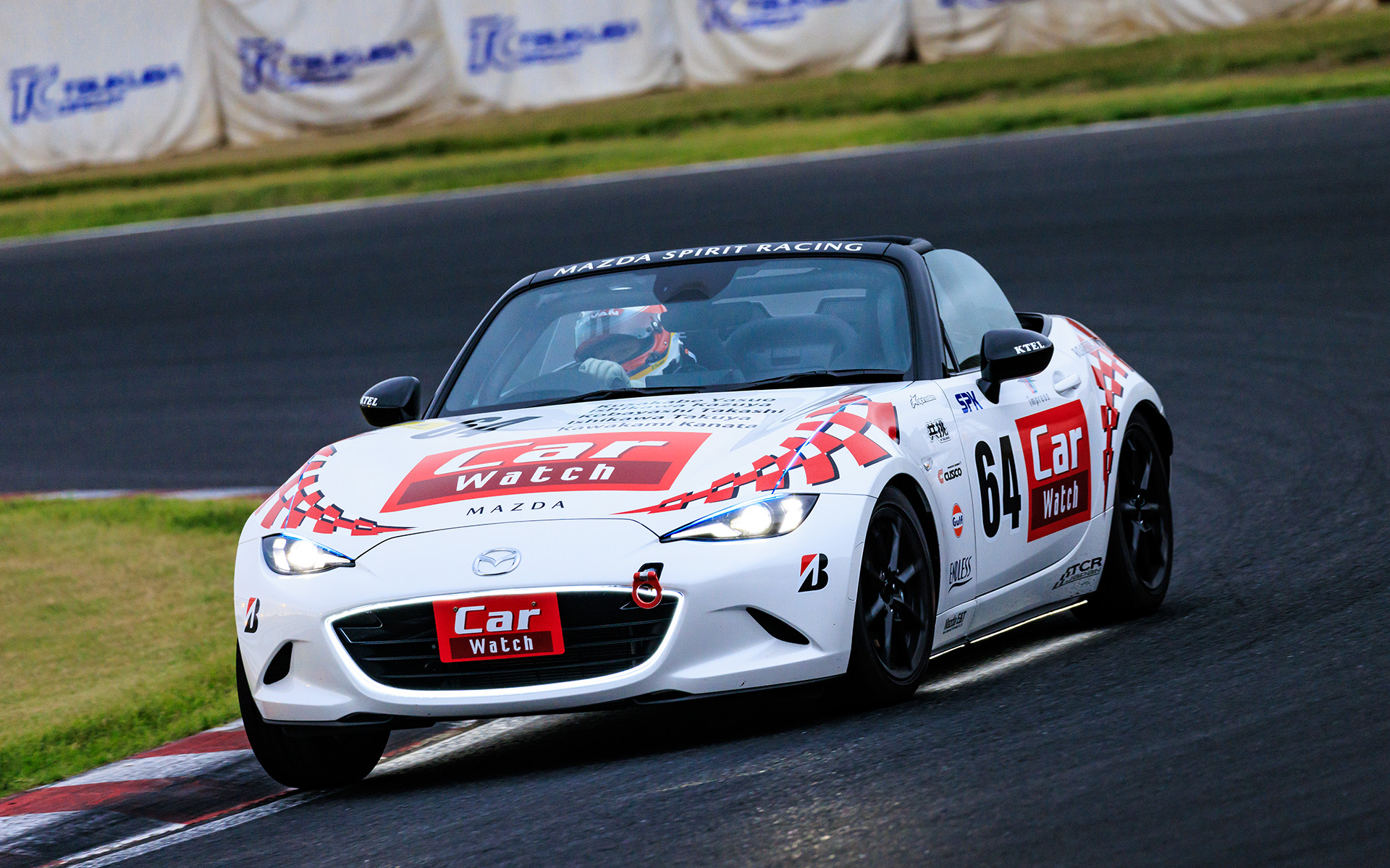 「メディア対抗ロードスター耐久レース」のロードスターCar Watch号