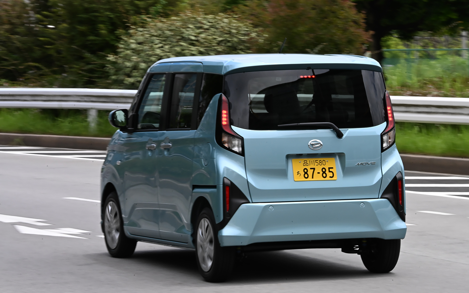 自然吸気モデルもターボモデルも操縦性はバツグン