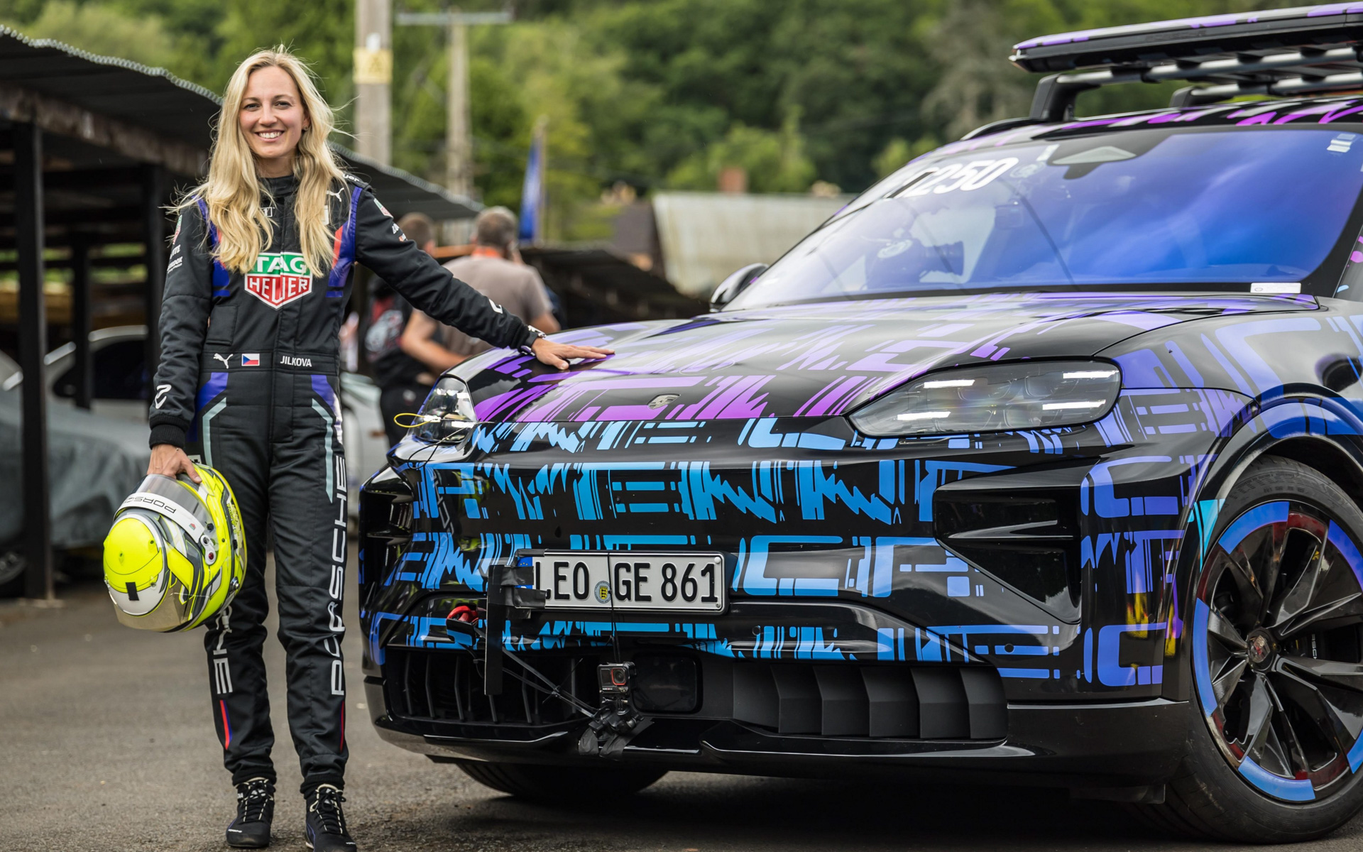 タグ・ホイヤーポルシェフォーミュラEチームのシミュレーター兼開発ドライバー、ガブリエラ・ジルコヴァ選手