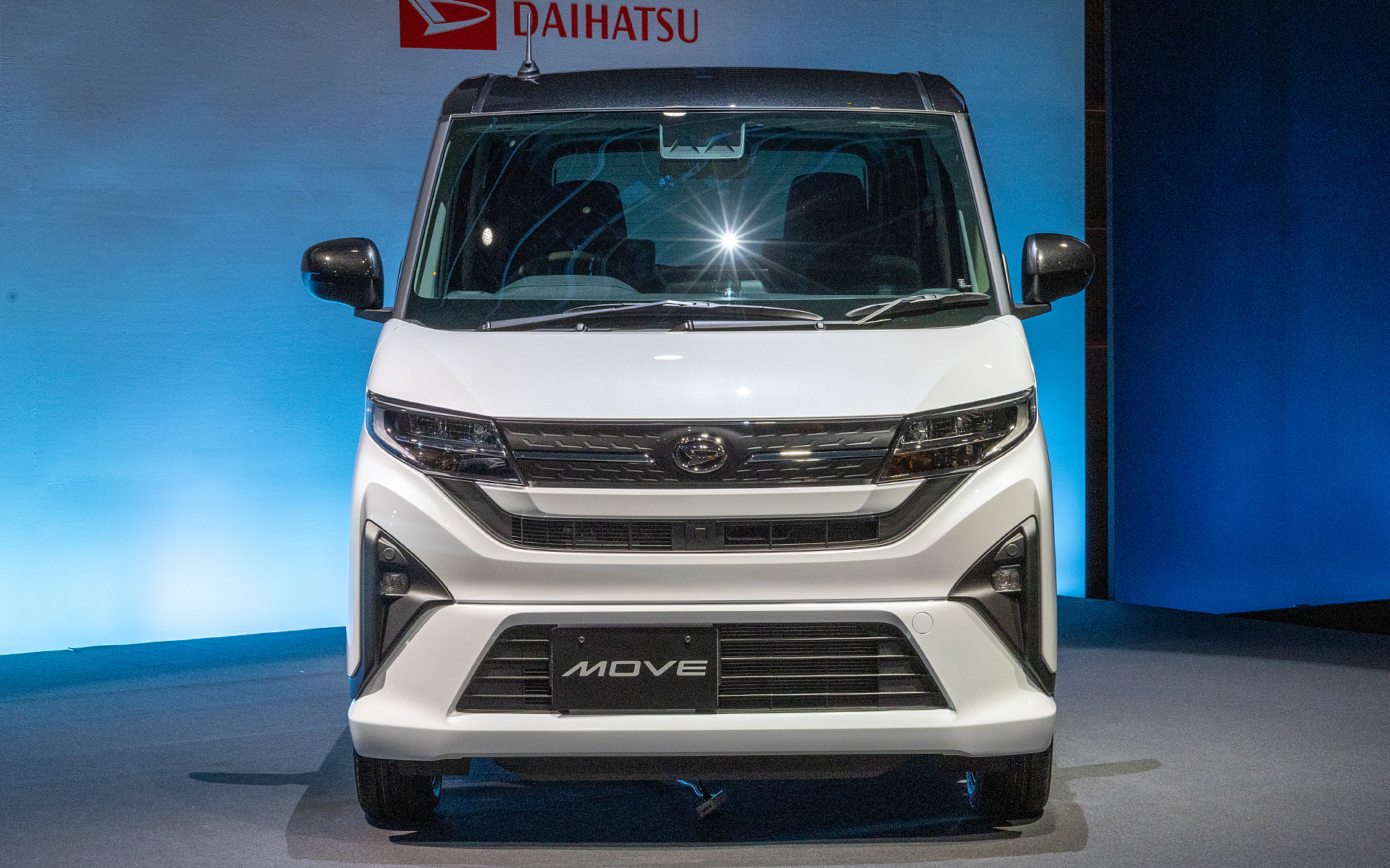 新型「ムーヴ 」