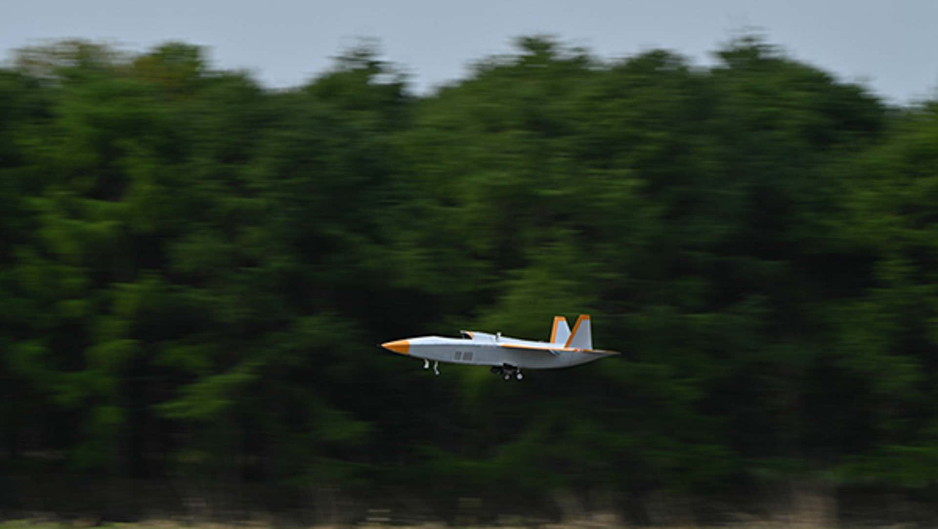 防衛装備庁に納入した実験機