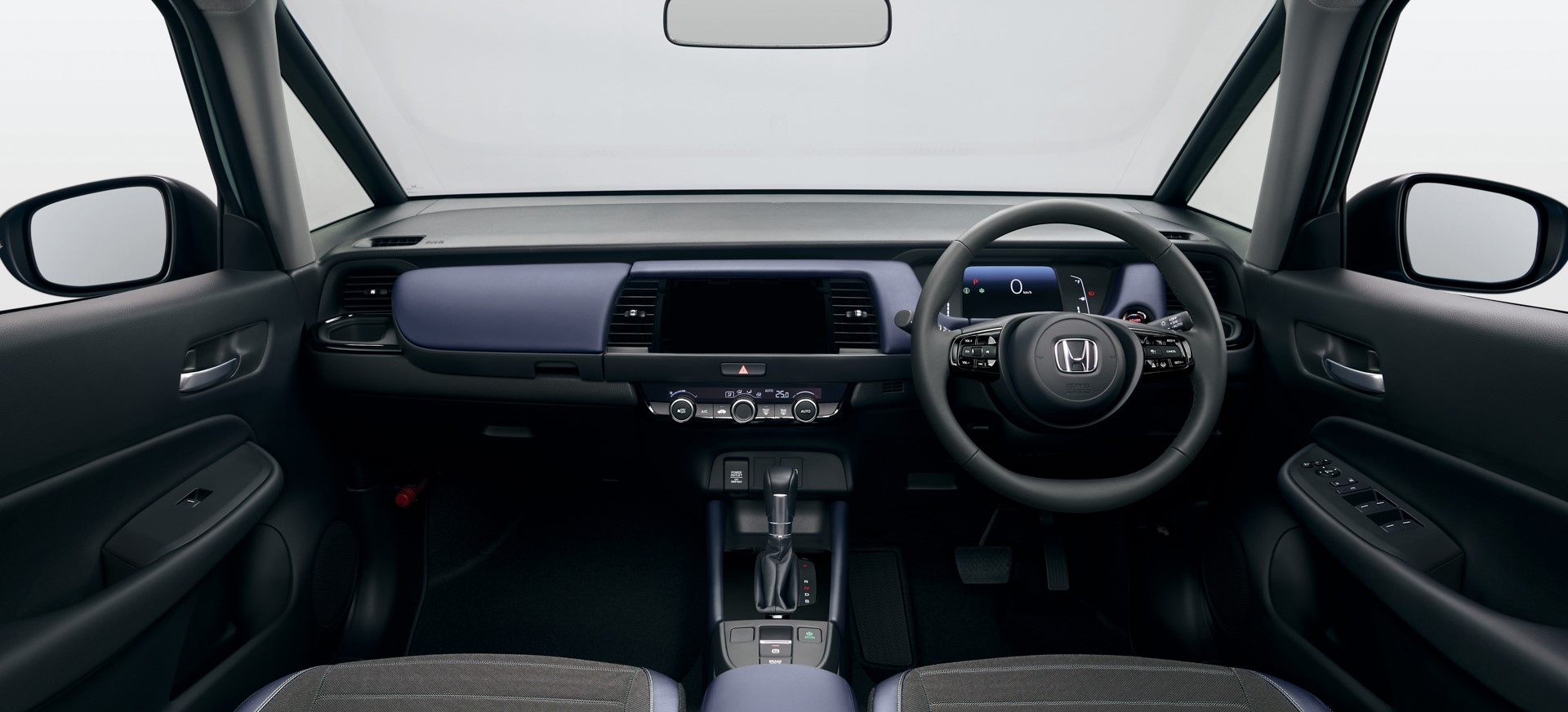 助手席ダッシュボードをグレーからネイビーに変更