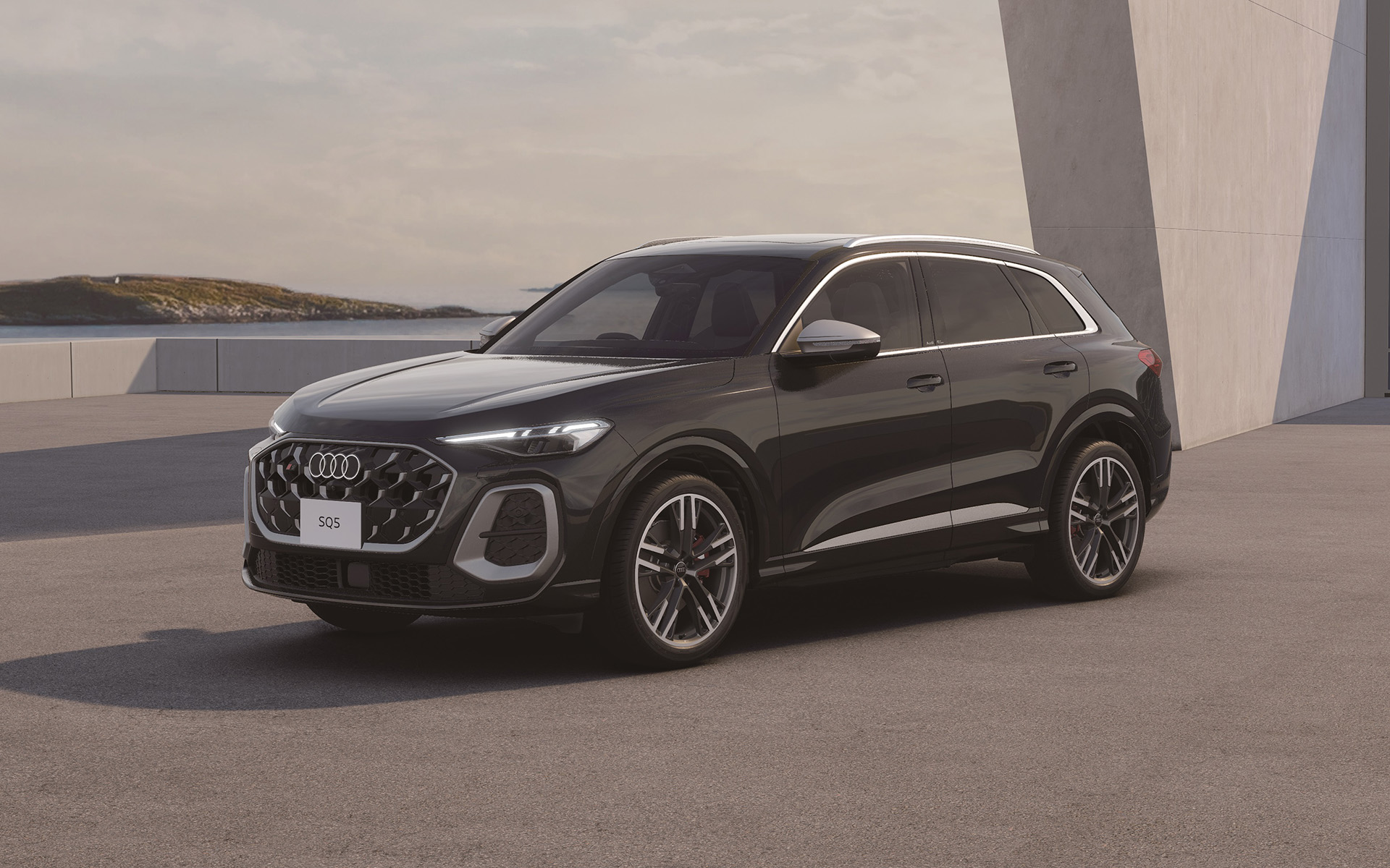 Audi City日本橋で展示されるSQ5