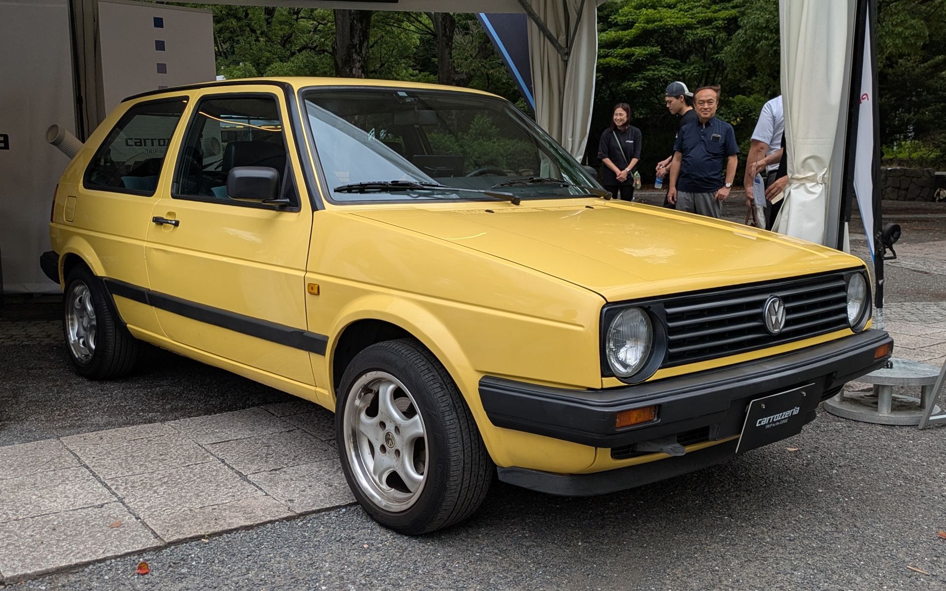 パイオニアのカロッツェリアブースに展示しているデモカーの「ゴルフII」
