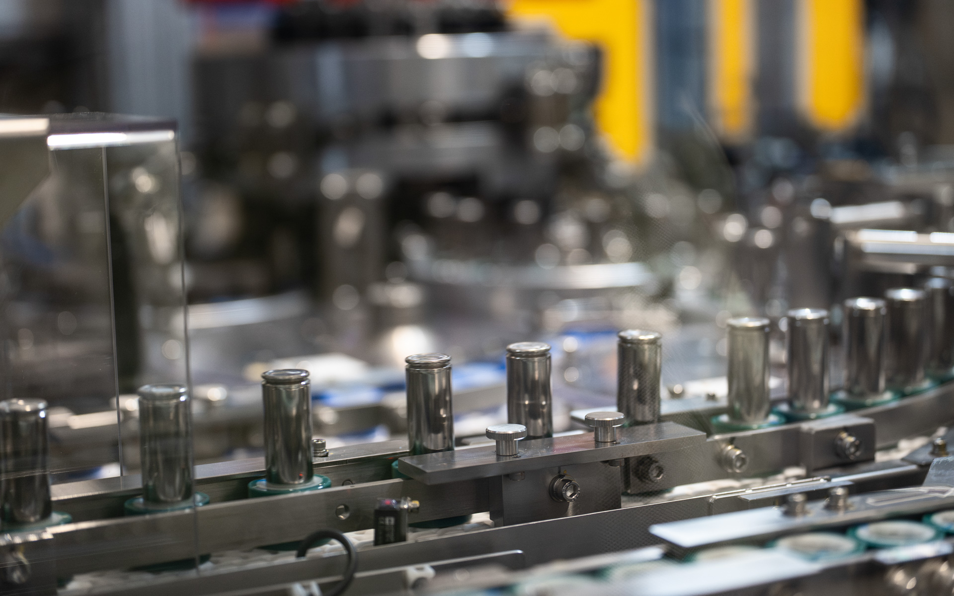 カンザス工場での量産の様子