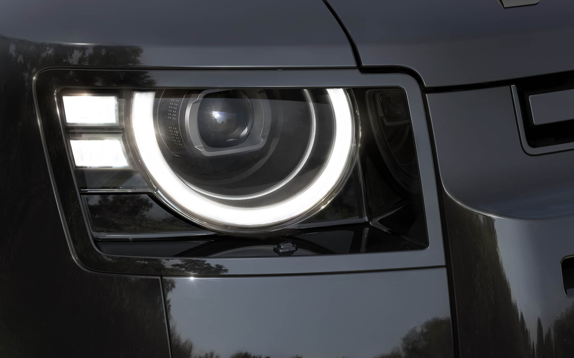 ディフェンダー 130