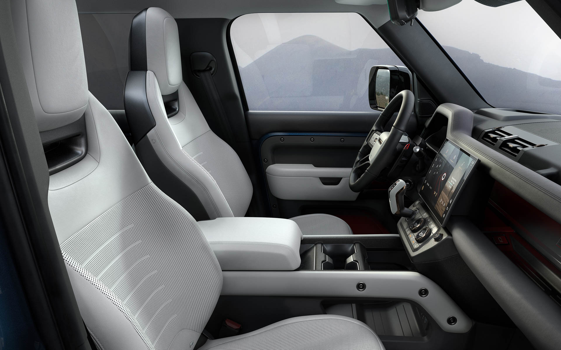 ディフェンダー オクタ