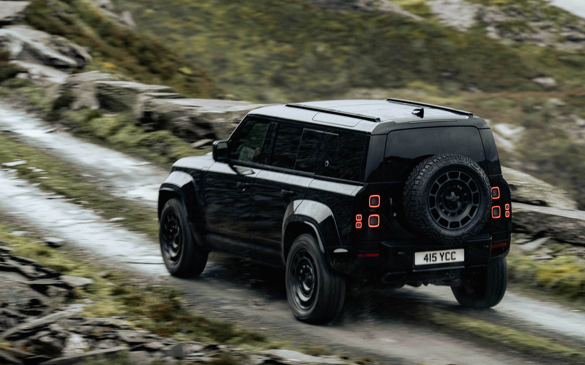 ディフェンダー オクタ ブラック