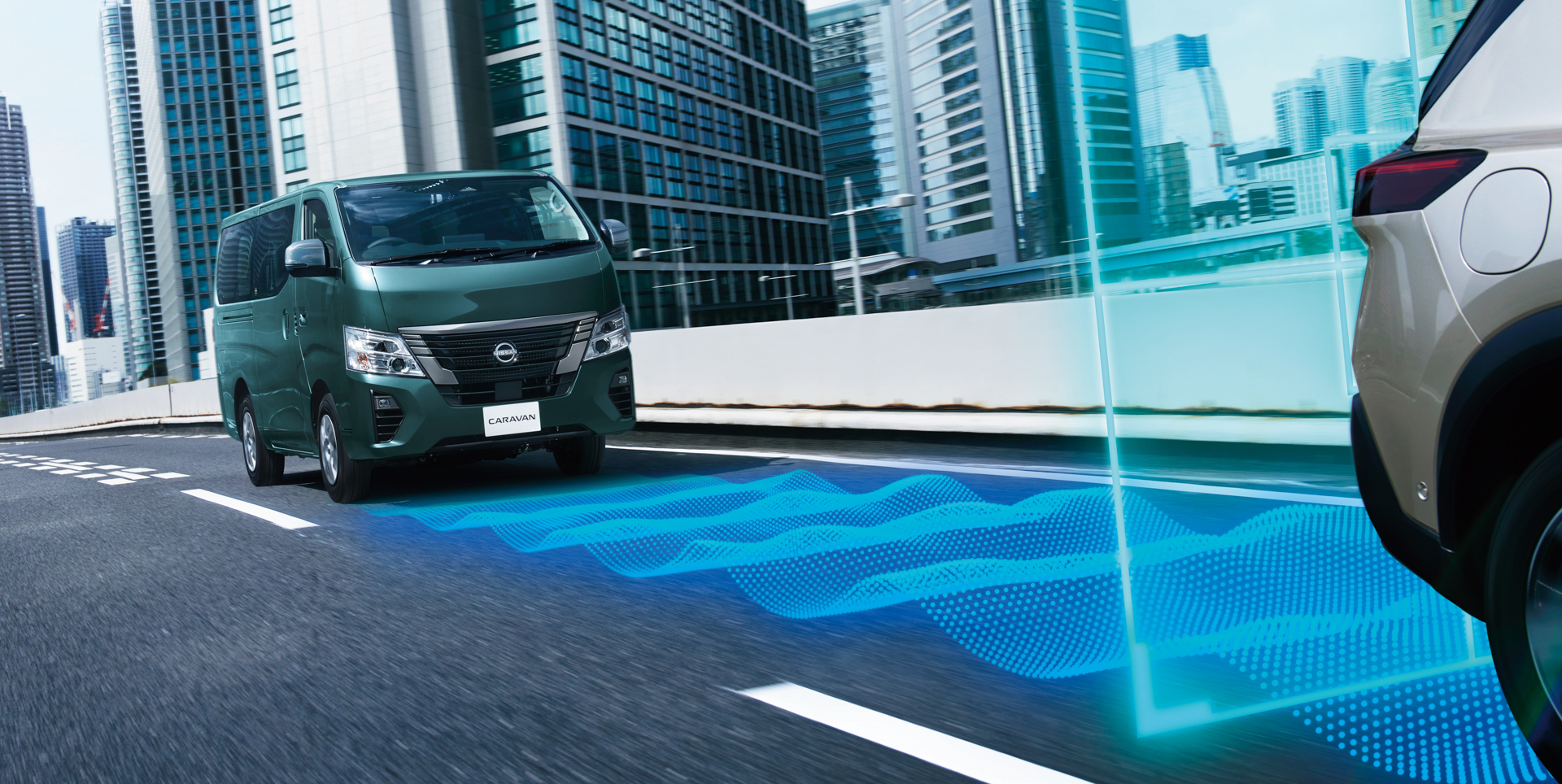 ガソリンモデルに「インテリジェント クルーズコントロール」を搭載した